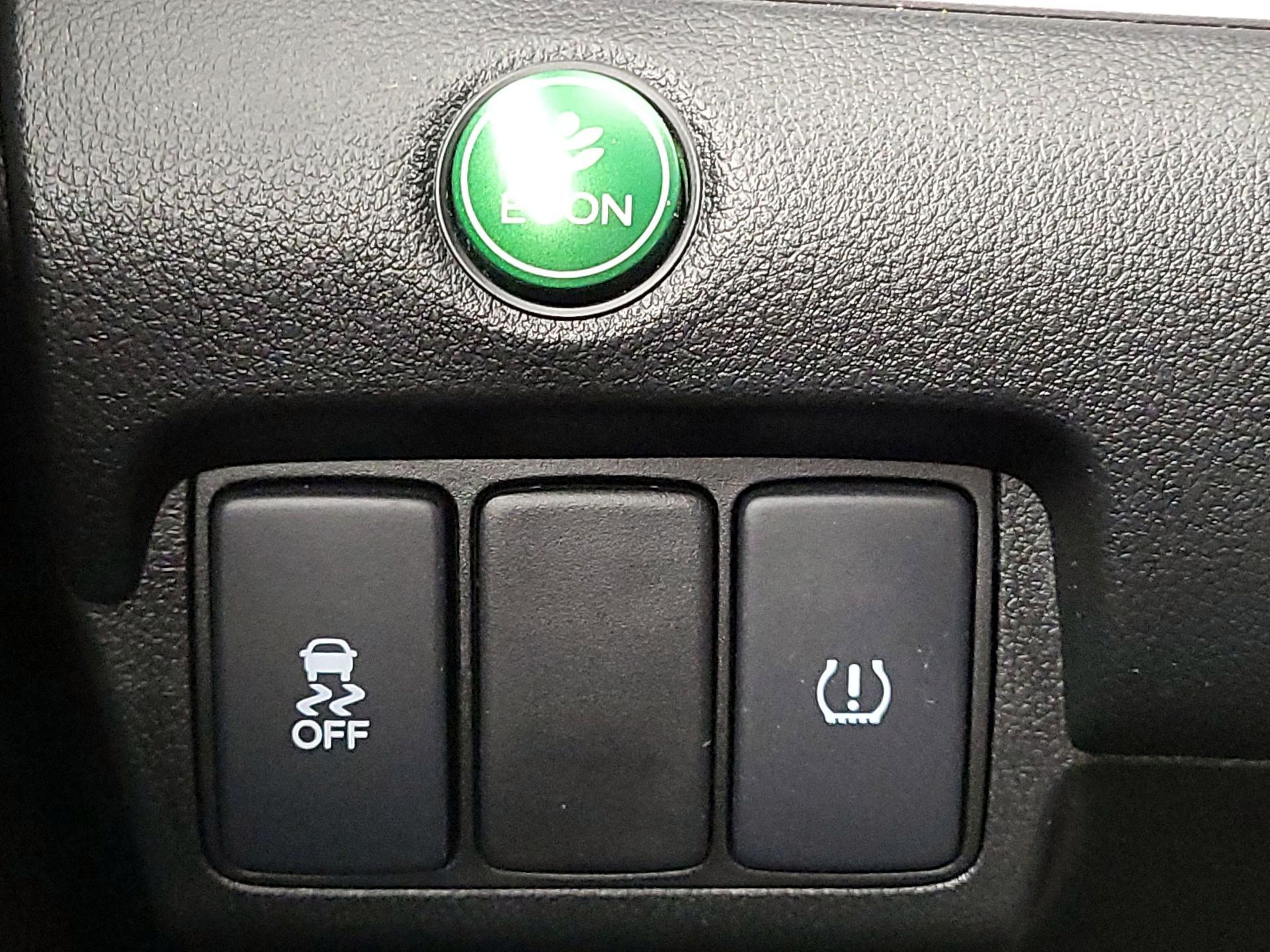 Thumbnail: 2015 Honda CR-V - 13