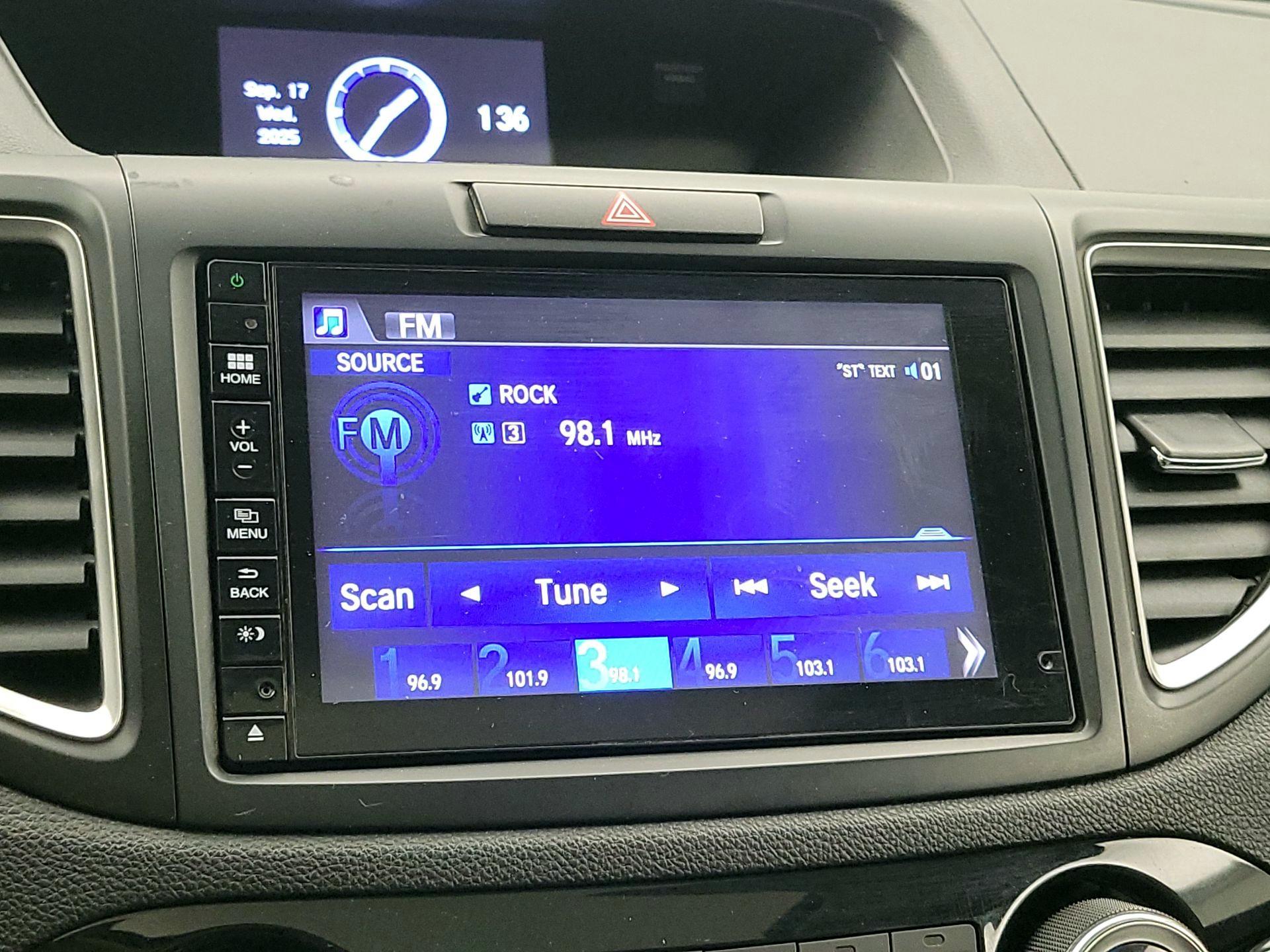 Thumbnail: 2015 Honda CR-V - 15