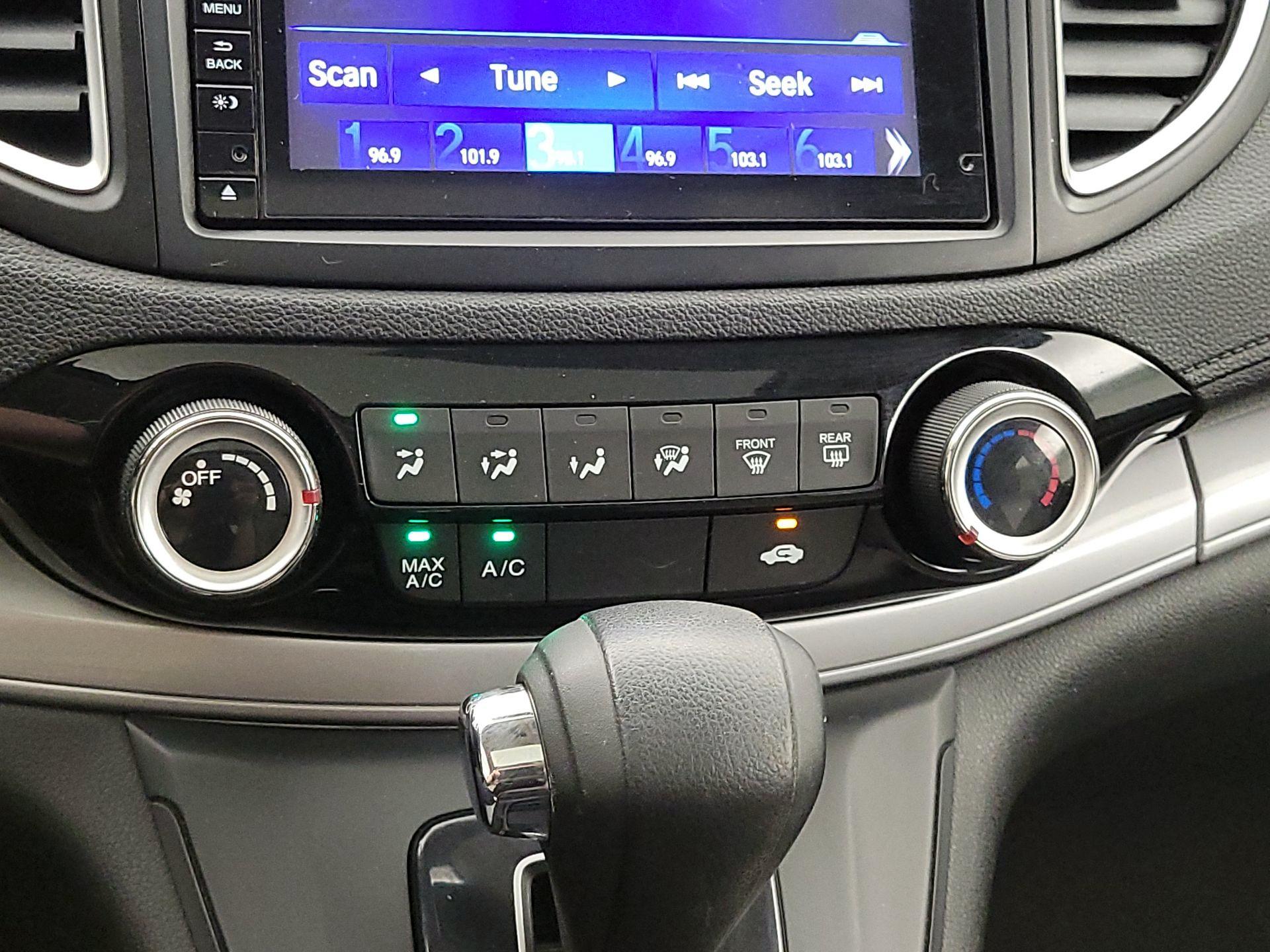 Thumbnail: 2015 Honda CR-V - 16