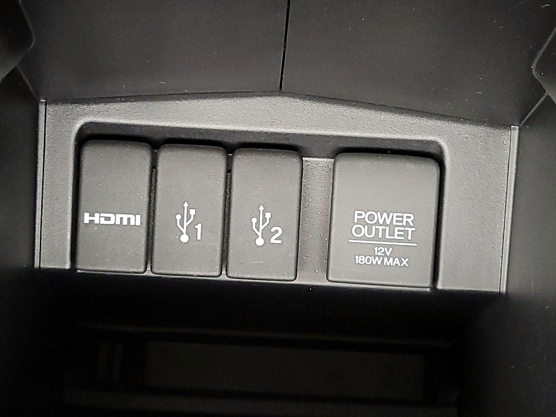 Thumbnail: 2015 Honda CR-V - 18
