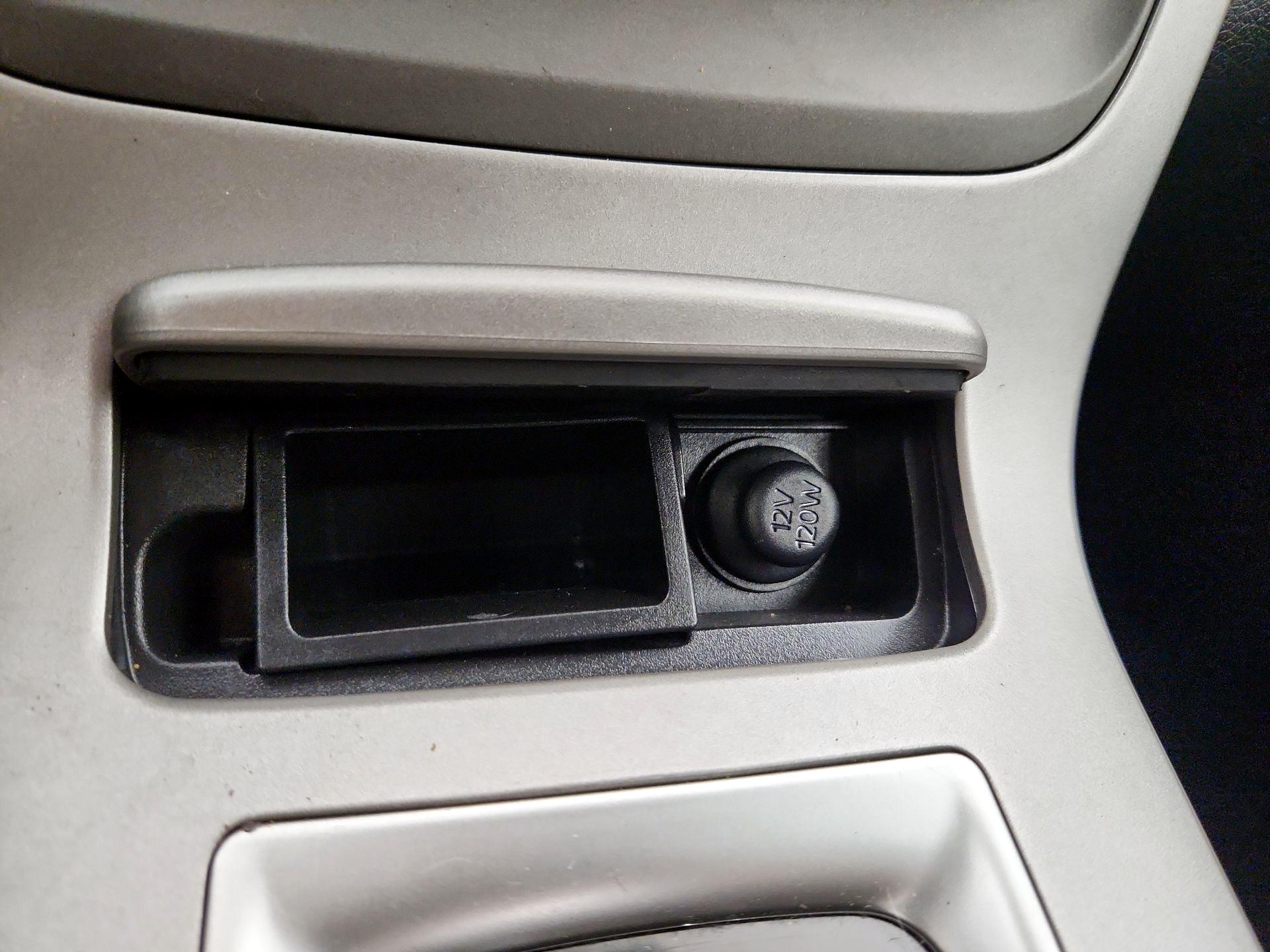 Thumbnail: 2014 Nissan Sentra - 17