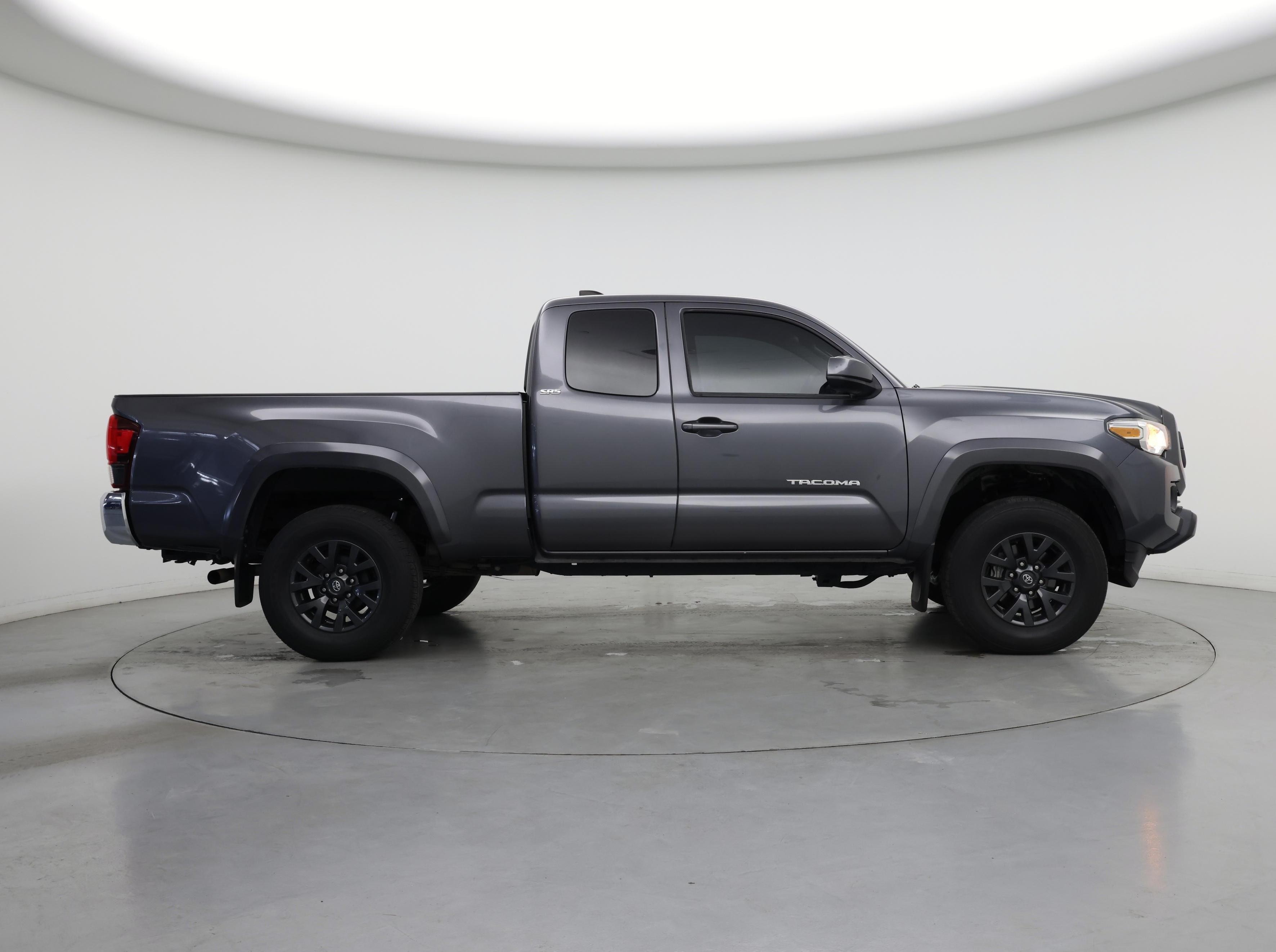 Thumbnail: 2021 Toyota Tacoma - 7