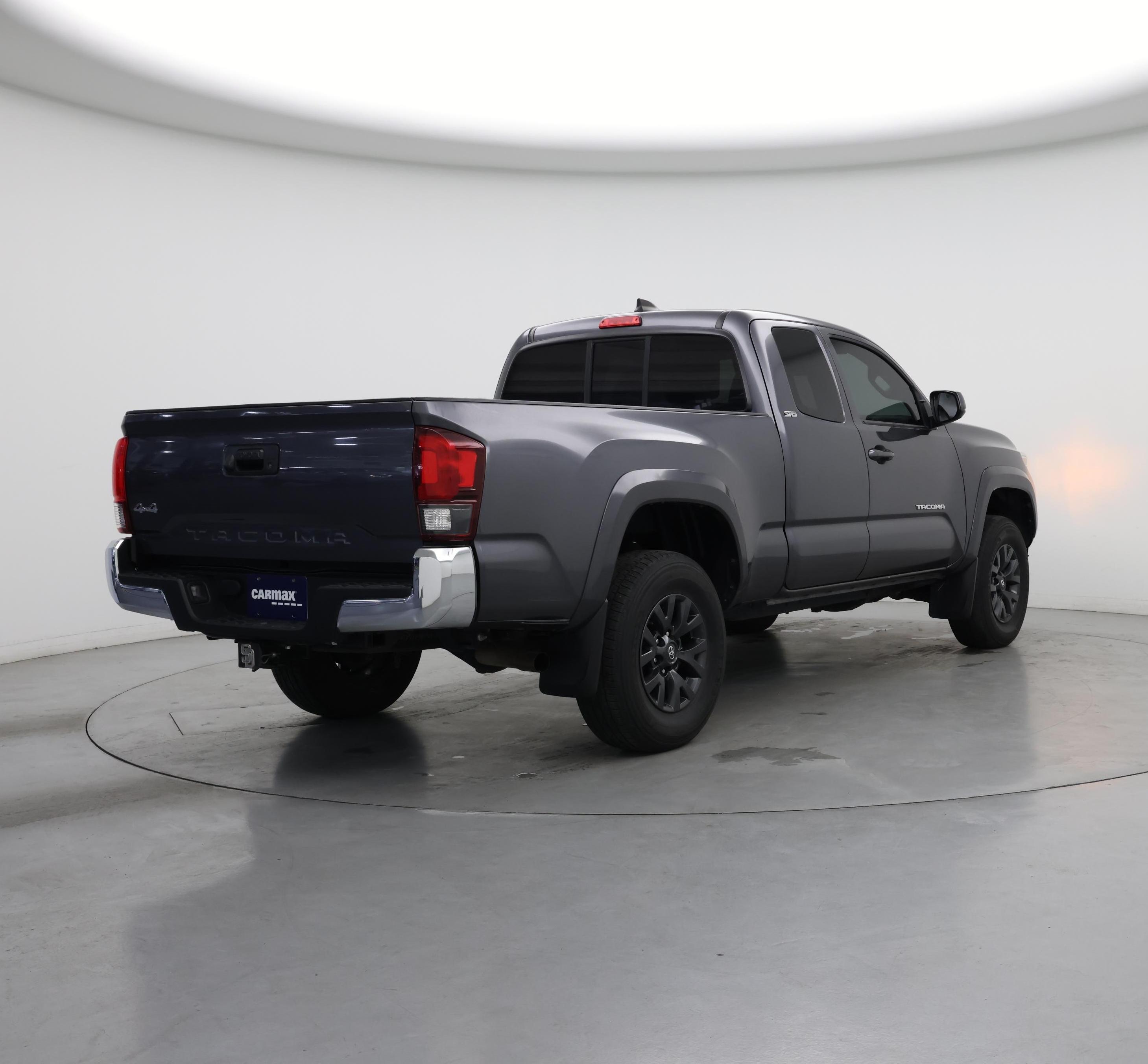 Thumbnail: 2021 Toyota Tacoma - 8