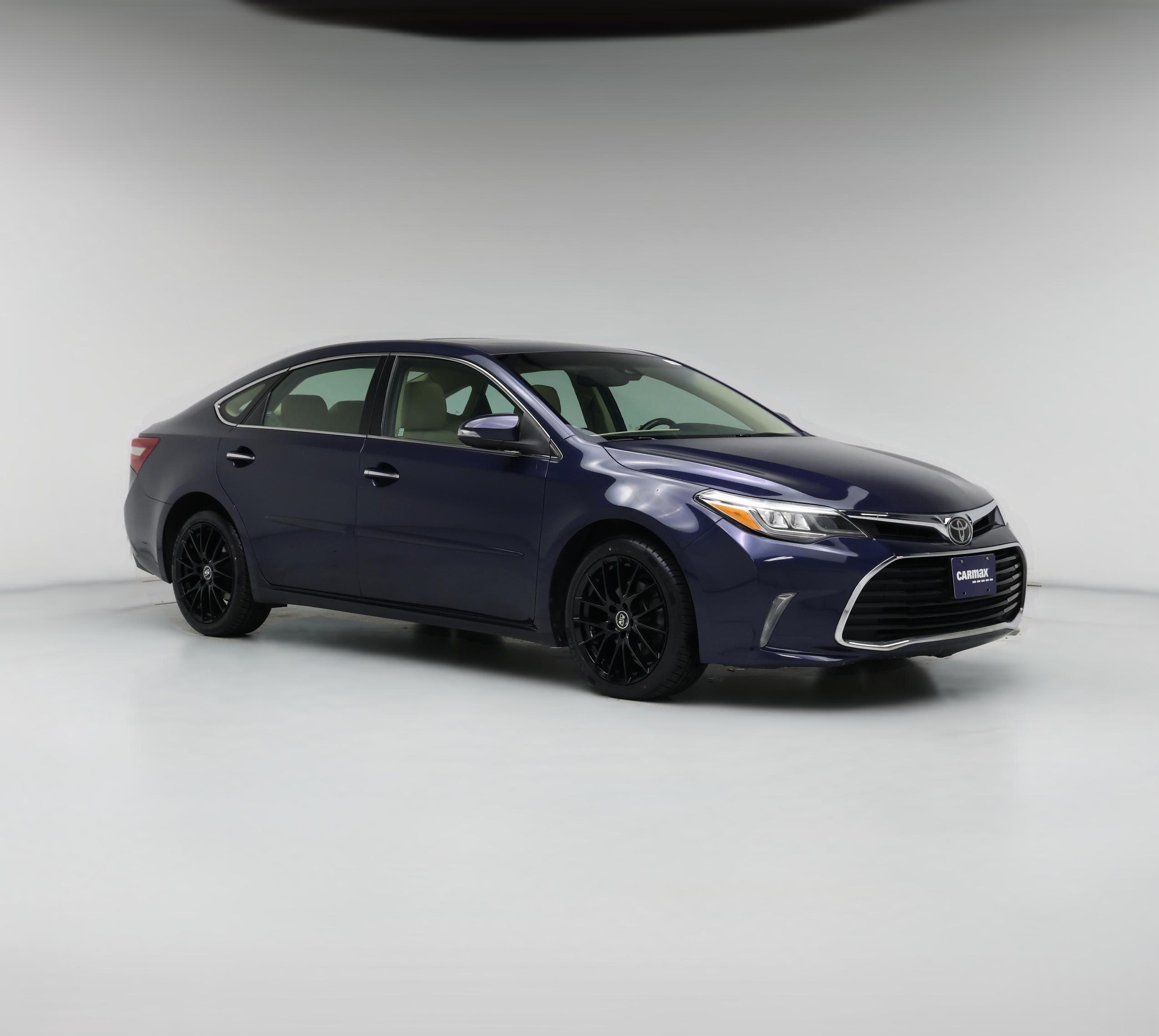Thumbnail: 2017 Toyota Avalon - 1