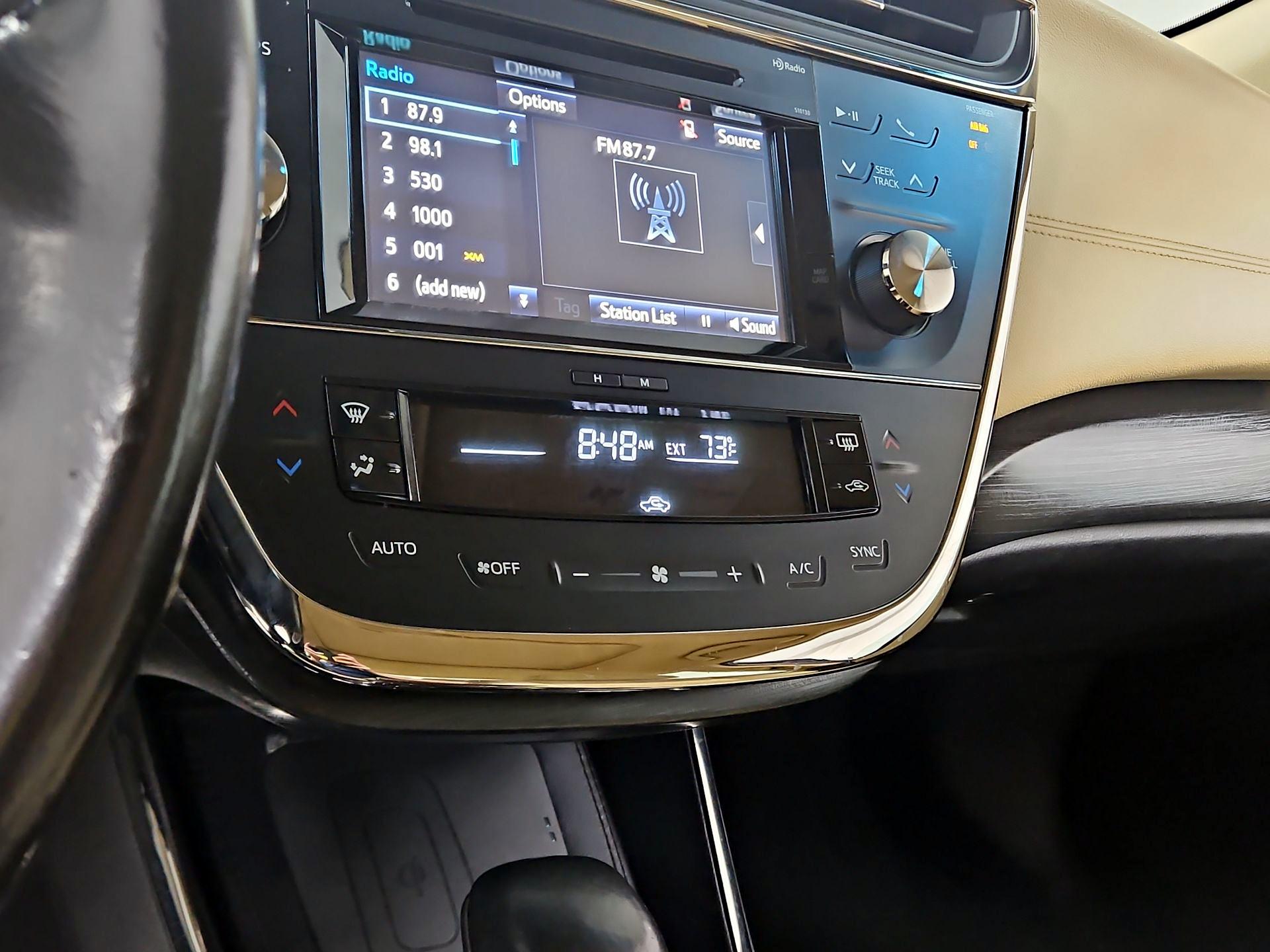 Thumbnail: 2017 Toyota Avalon - 16