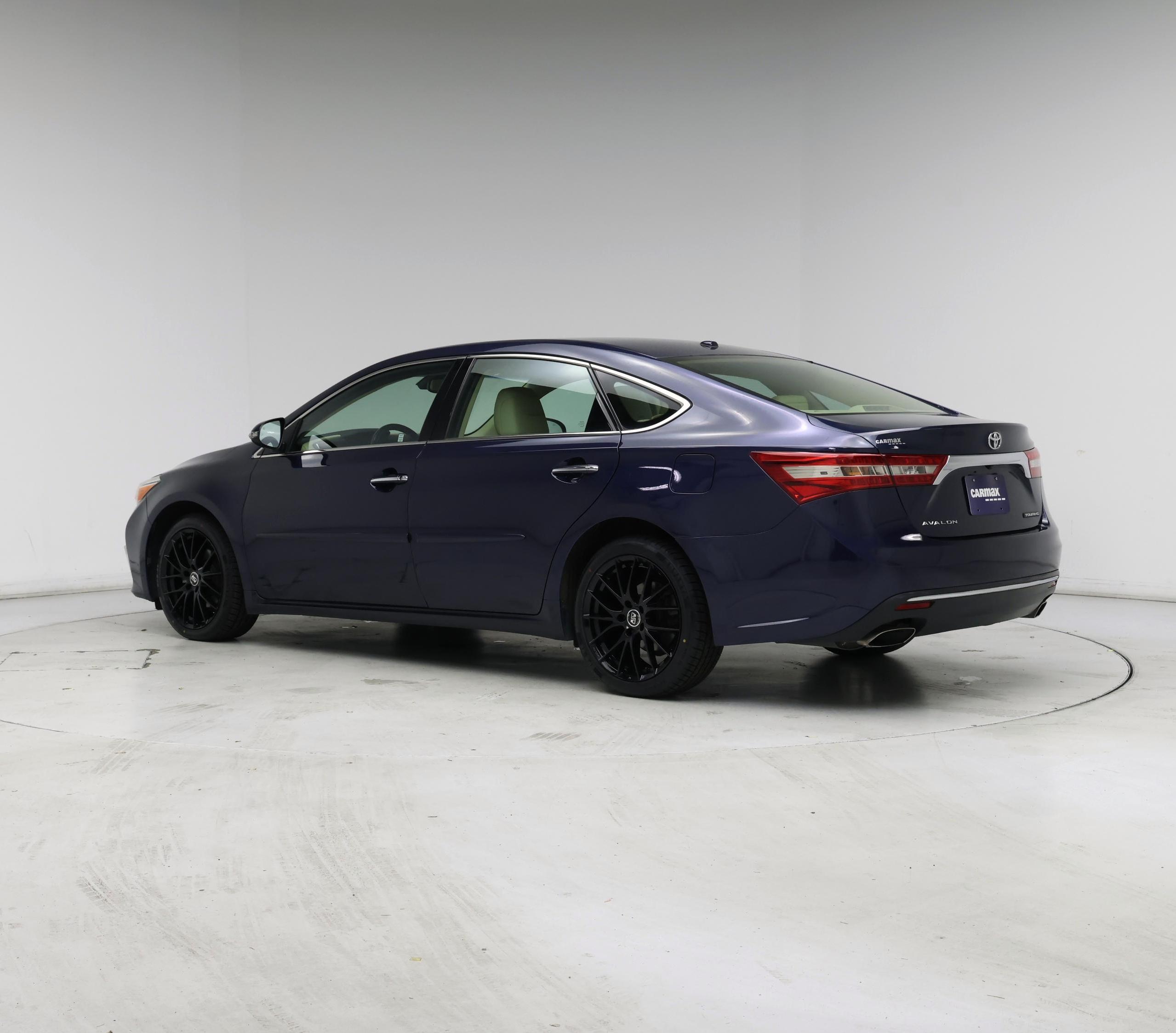 Thumbnail: 2017 Toyota Avalon - 2