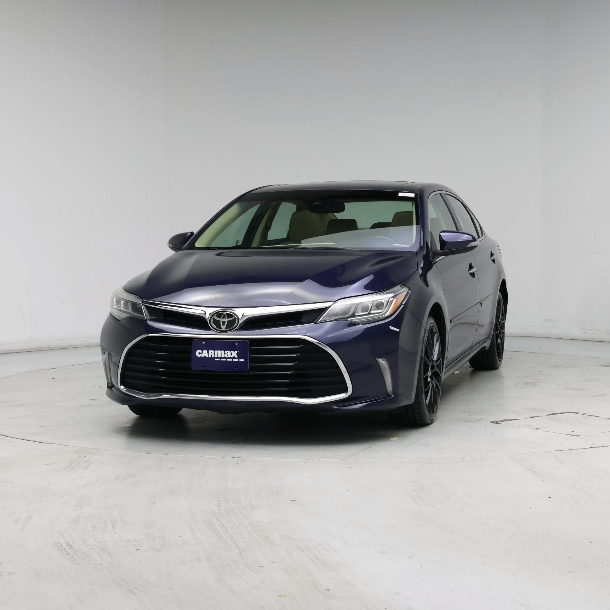 Thumbnail: 2017 Toyota Avalon - 4