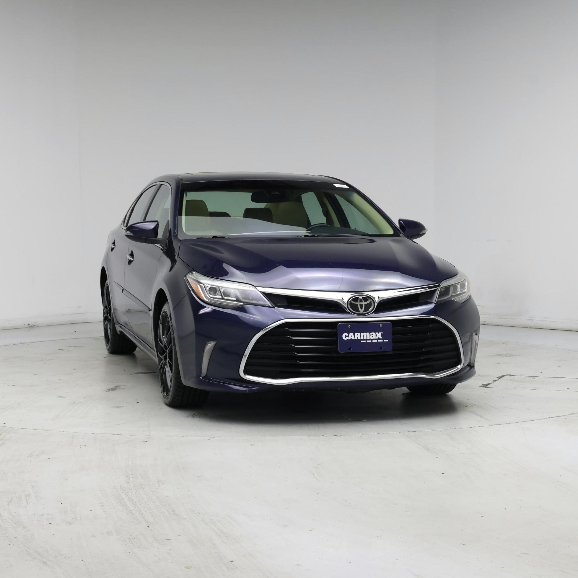 Thumbnail: 2017 Toyota Avalon - 5