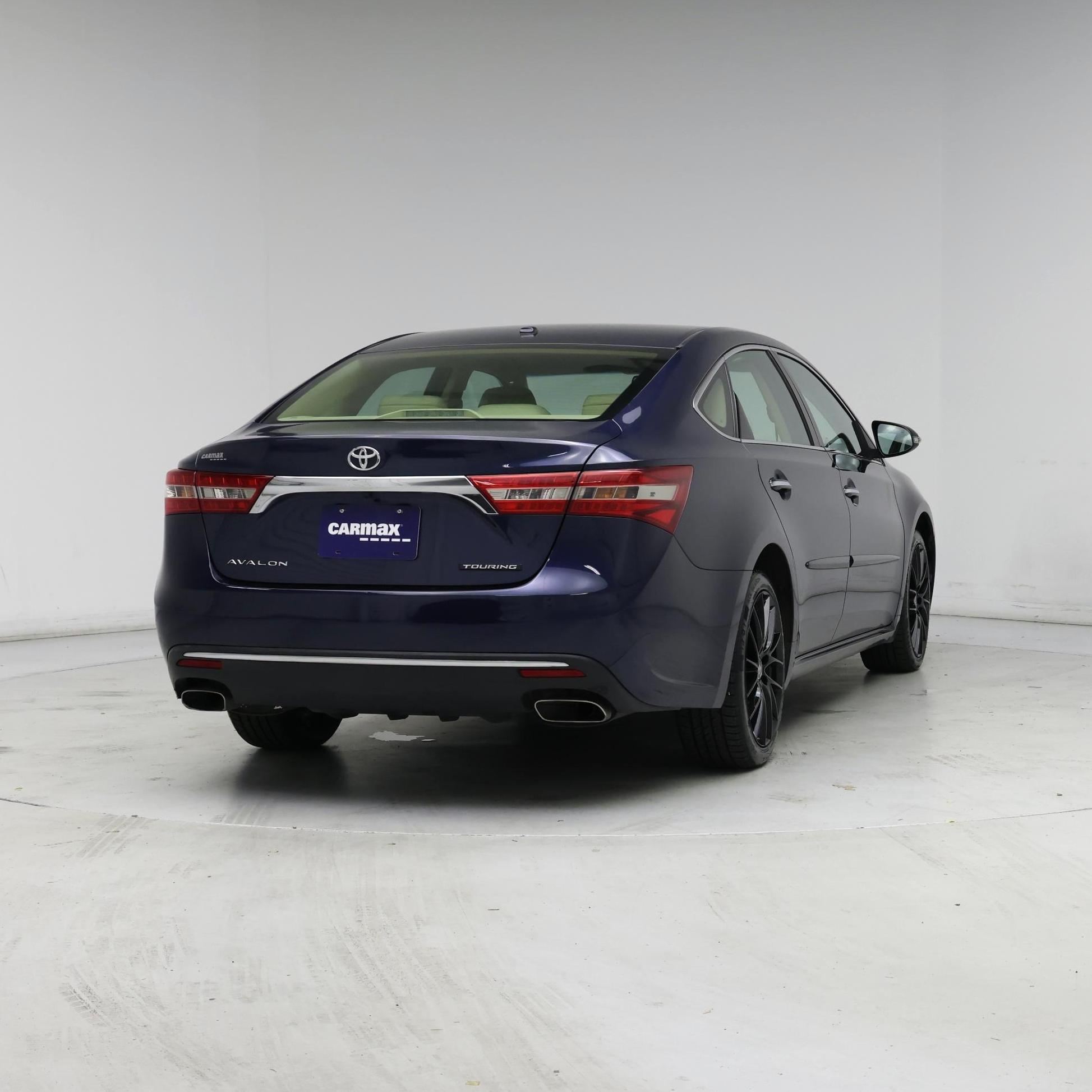 Thumbnail: 2017 Toyota Avalon - 8
