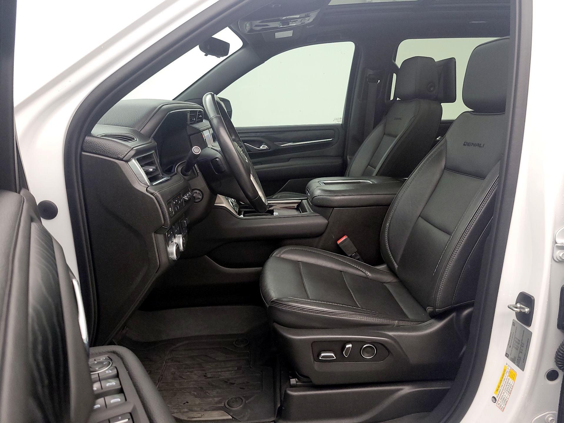 Thumbnail: 2021 GMC Yukon XL - 11