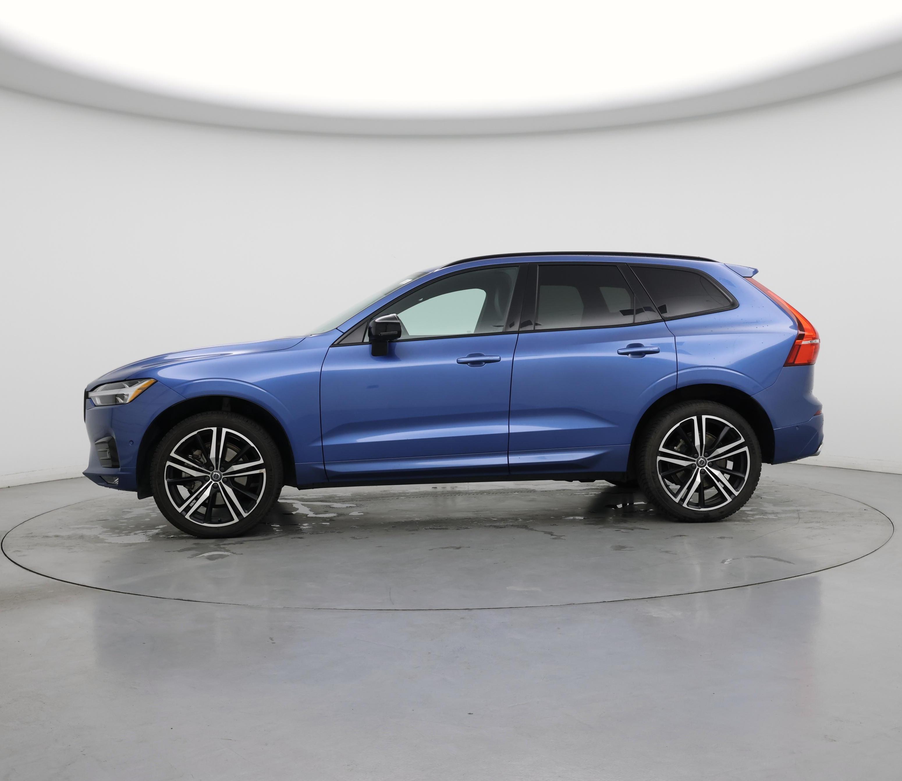 Thumbnail: 2021 Volvo XC60 - 3