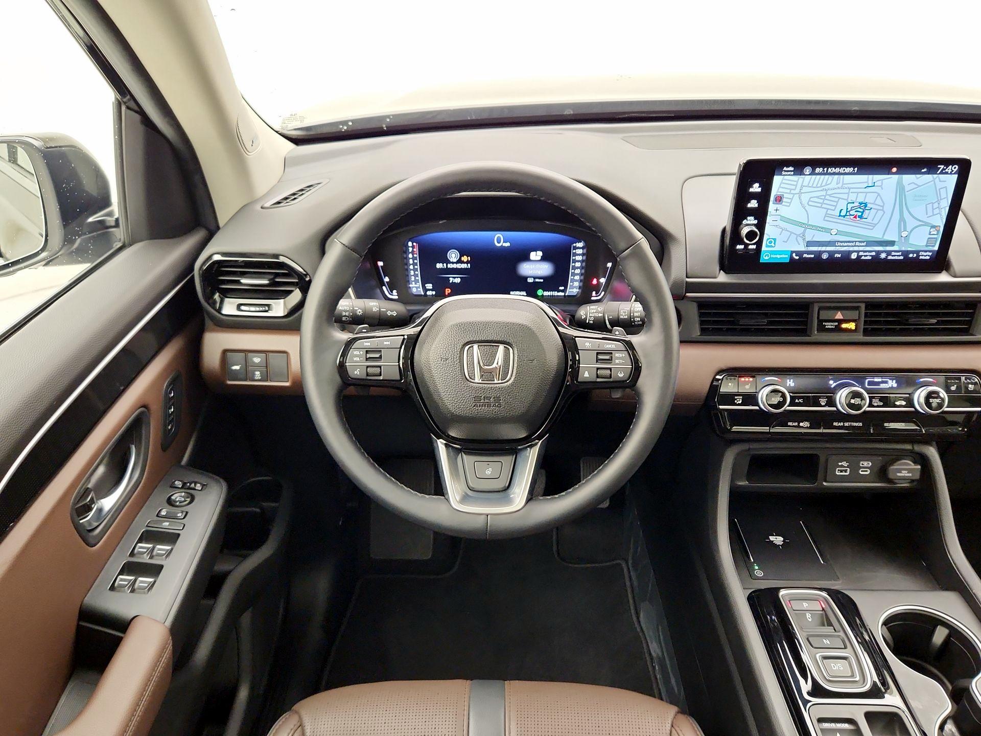 Thumbnail: 2025 Honda Pilot - 10