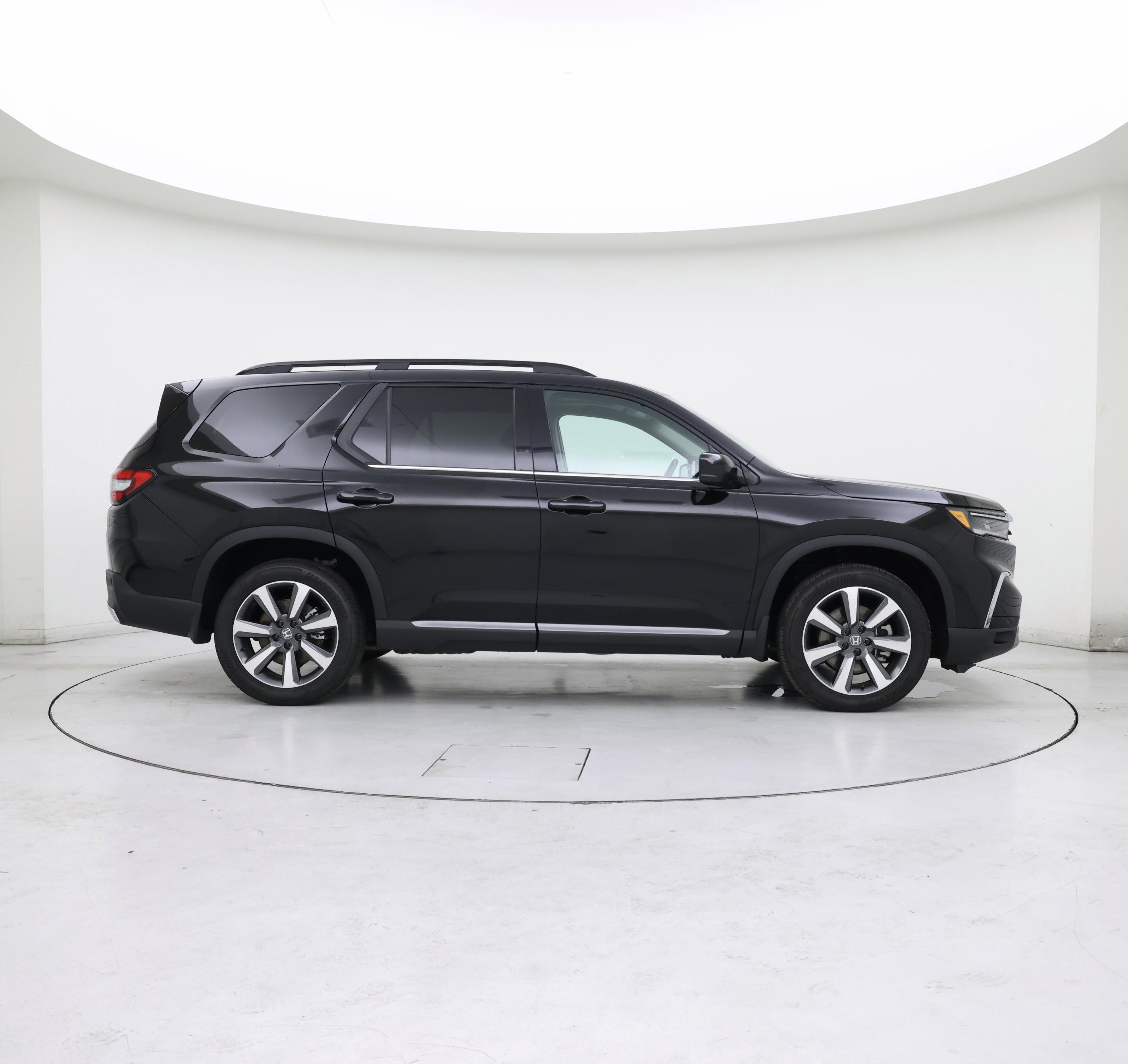 Thumbnail: 2025 Honda Pilot - 7