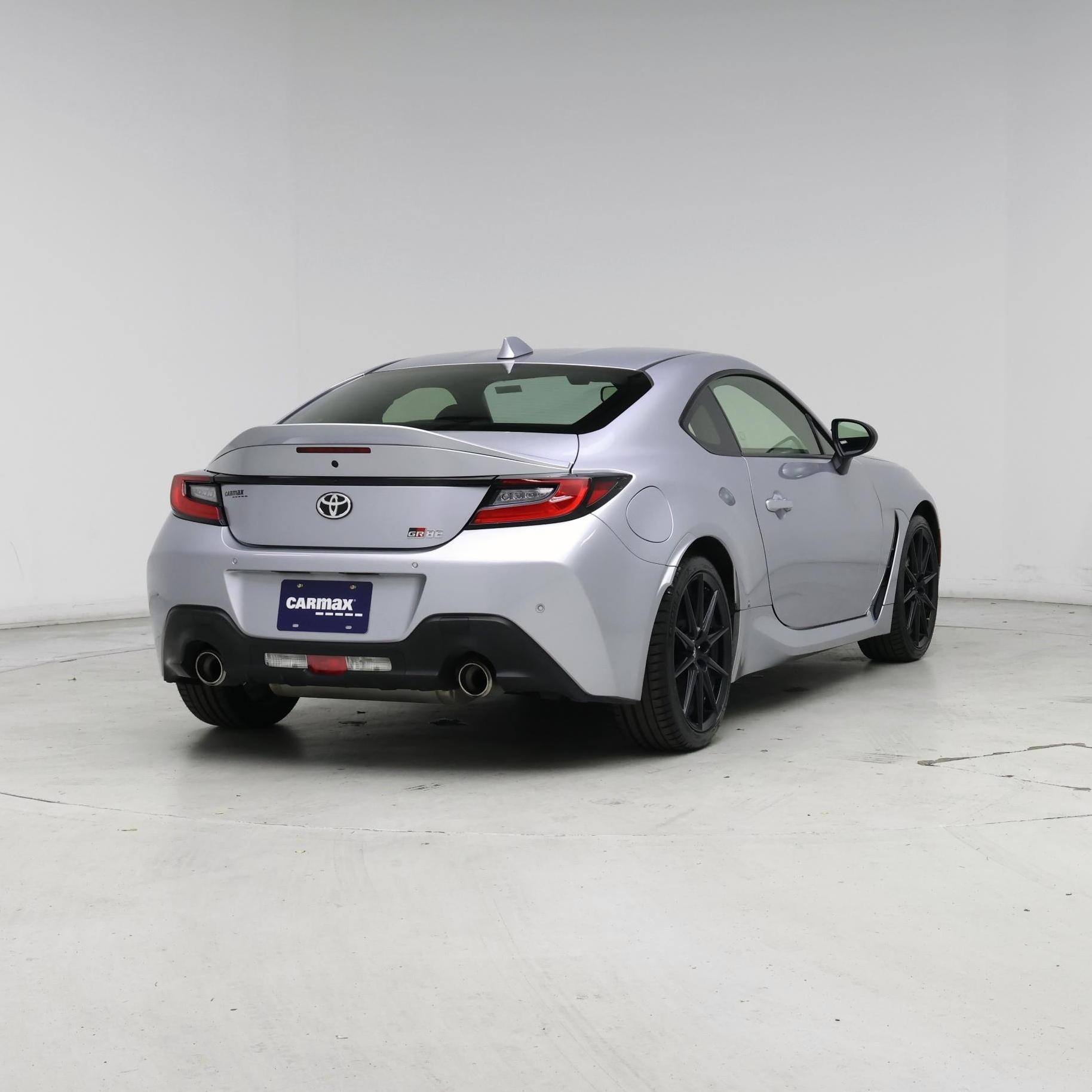 Thumbnail: 2023 Toyota GR86 - 8