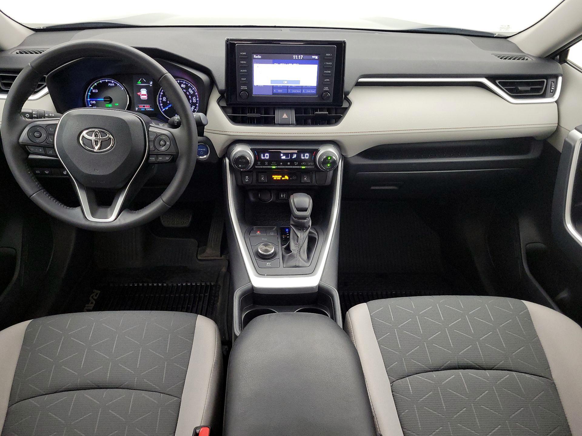 Thumbnail: 2019 Toyota RAV4 - 9