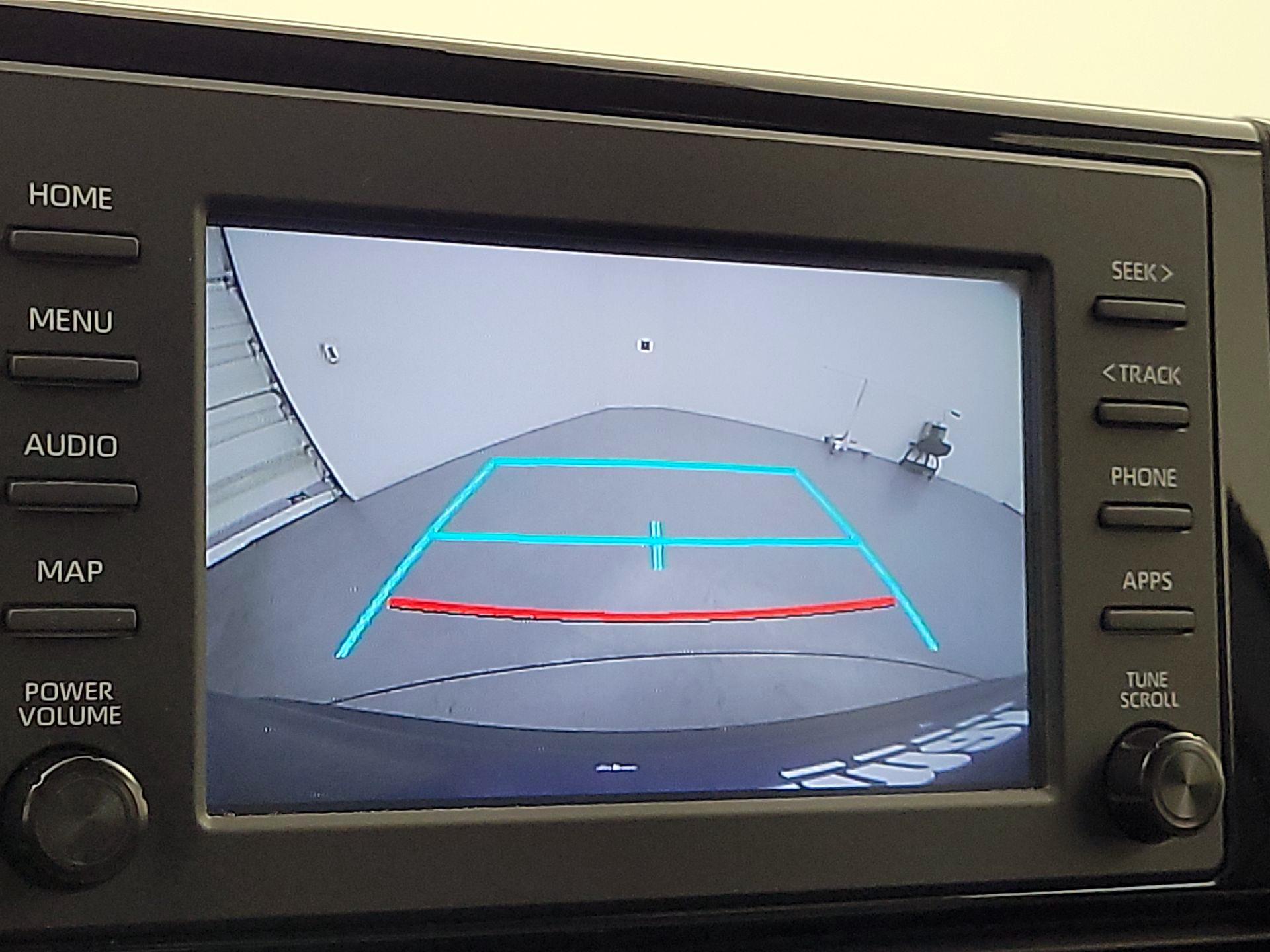 Thumbnail: 2019 Toyota RAV4 - 14