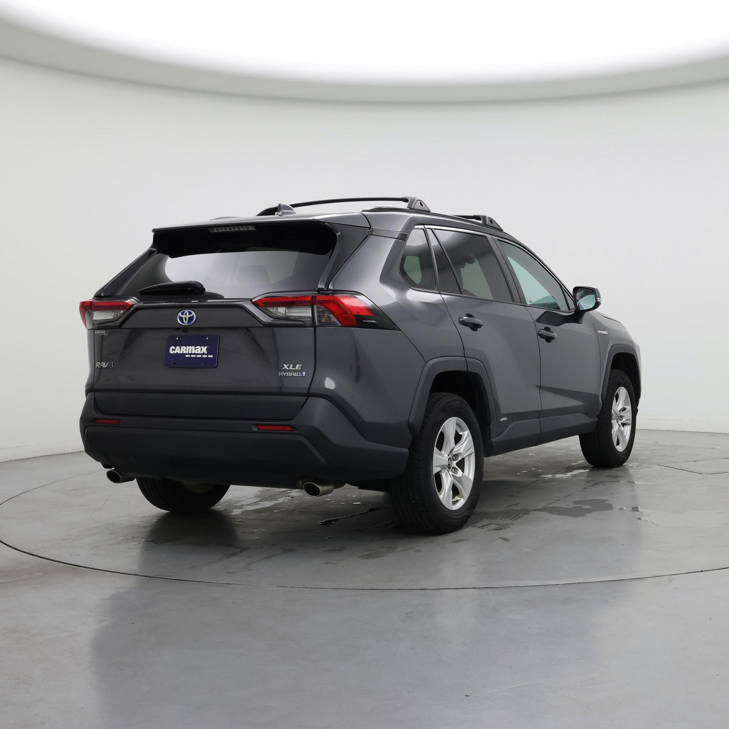 Thumbnail: 2019 Toyota RAV4 - 8