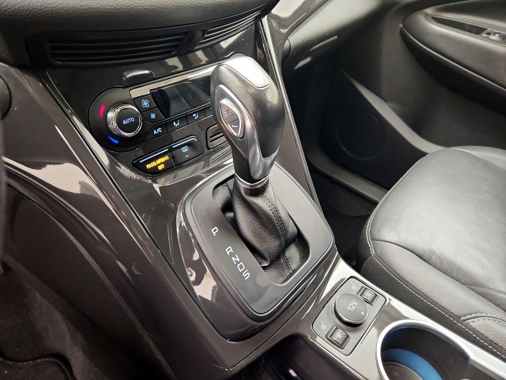 Thumbnail: 2016 Ford Escape - 18