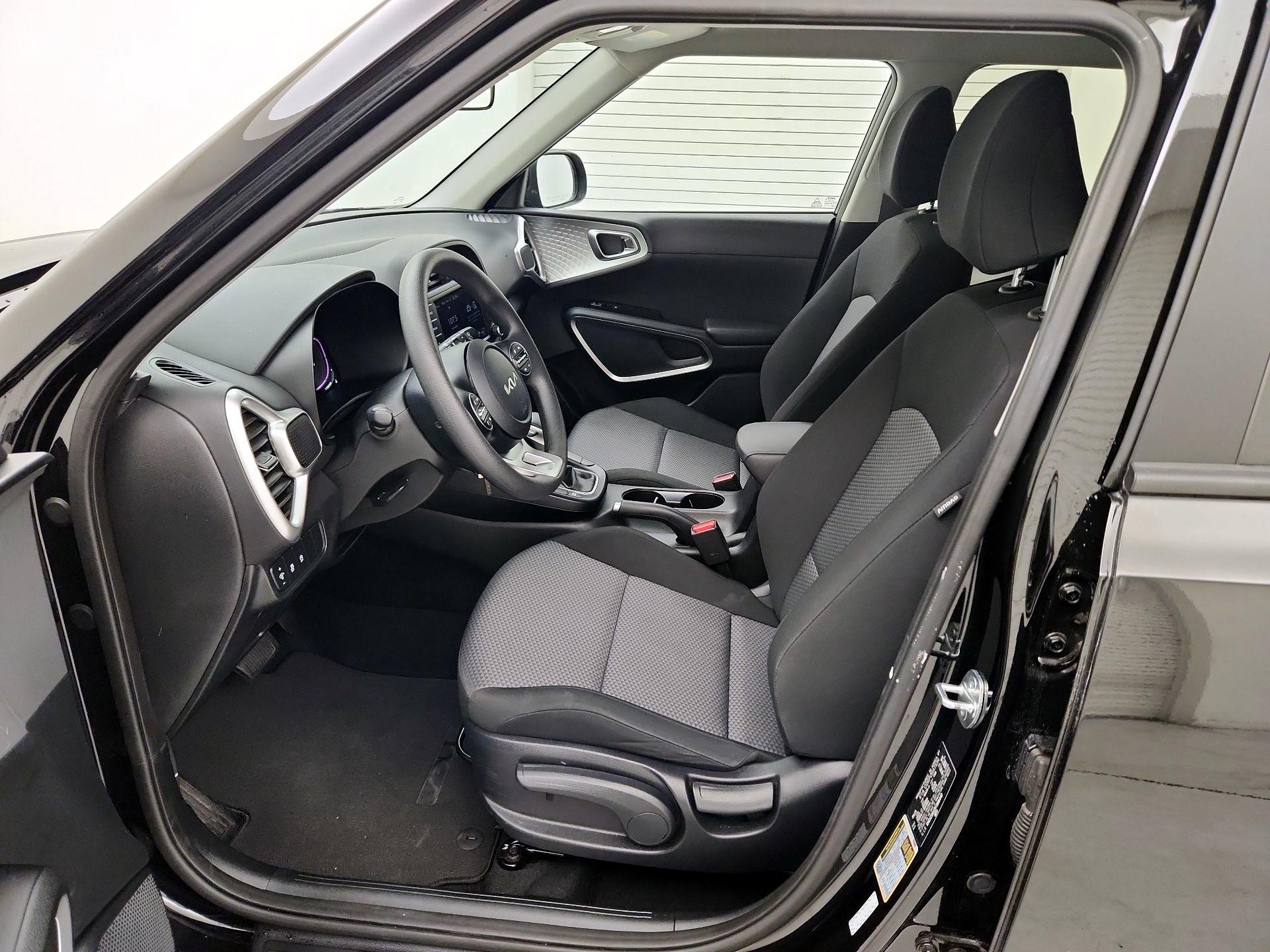 Thumbnail: 2023 Kia Soul - 11