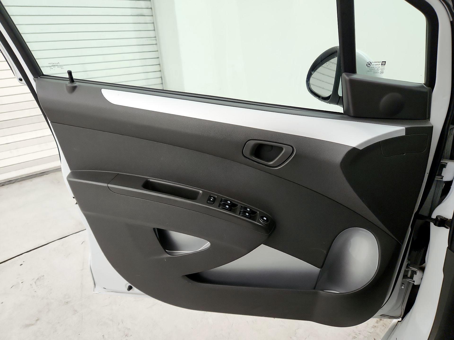 Thumbnail: 2015 Chevrolet Spark - 12