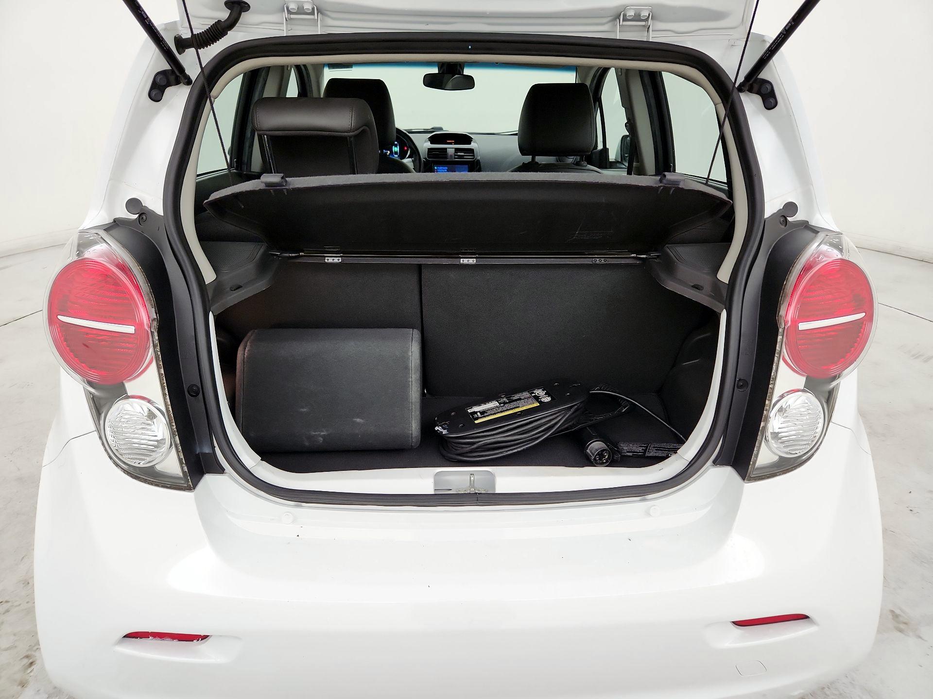 Thumbnail: 2015 Chevrolet Spark - 19