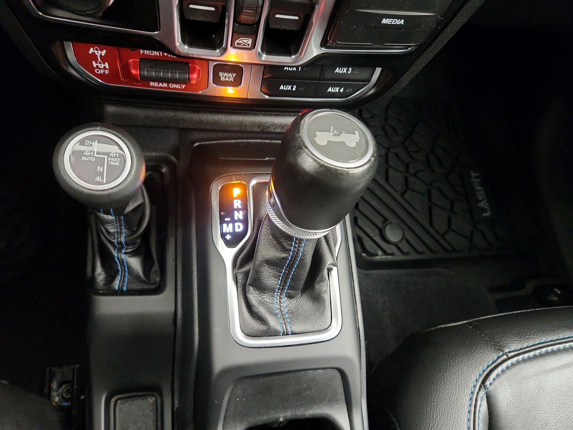 Thumbnail: 2021 Jeep Wrangler - 18