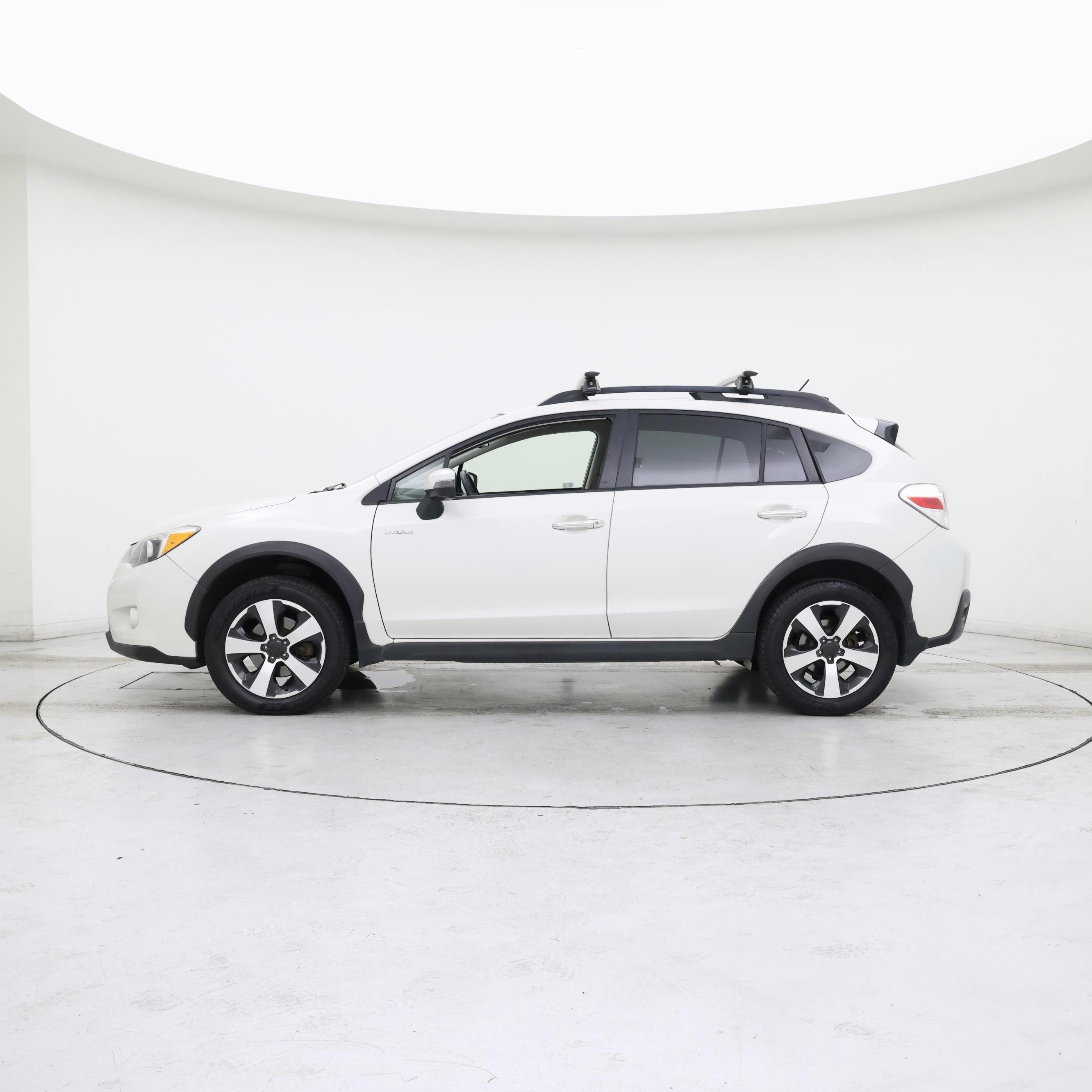 Thumbnail: 2015 Subaru XV Crosstrek - 3