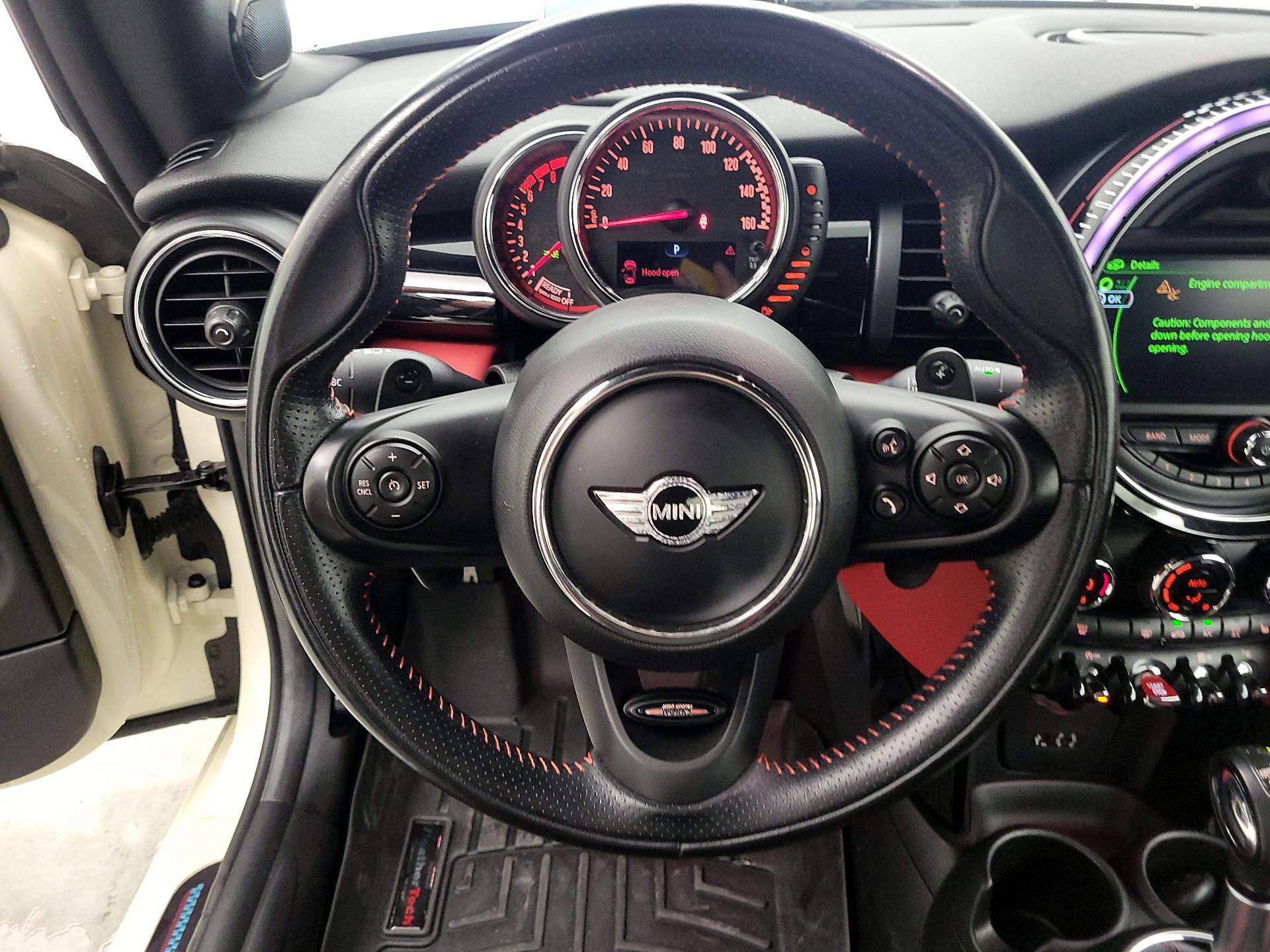 Thumbnail: 2017 MINI Cooper - 10