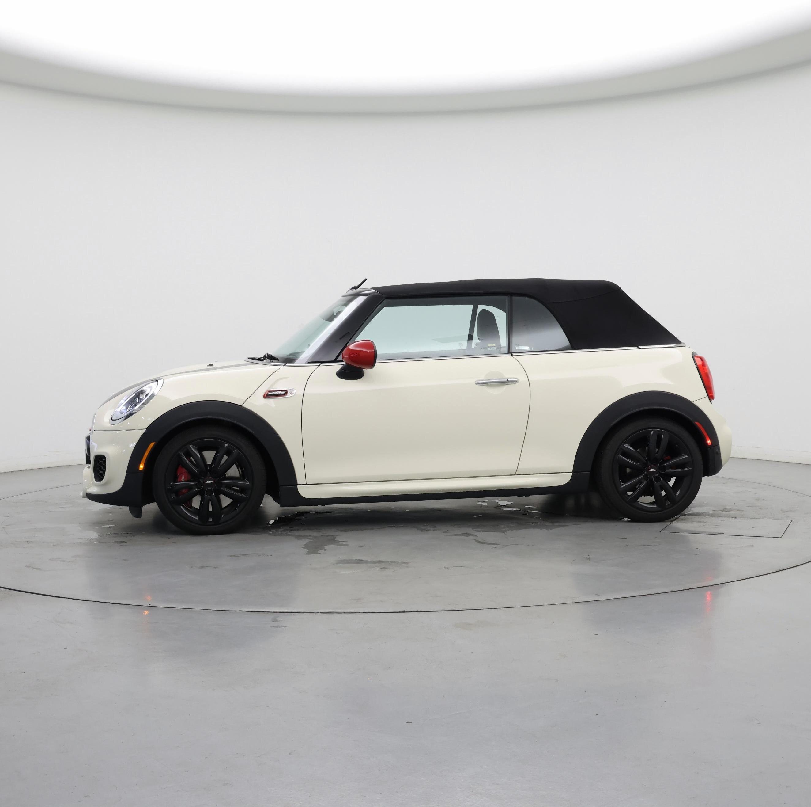 Thumbnail: 2017 MINI Cooper - 3