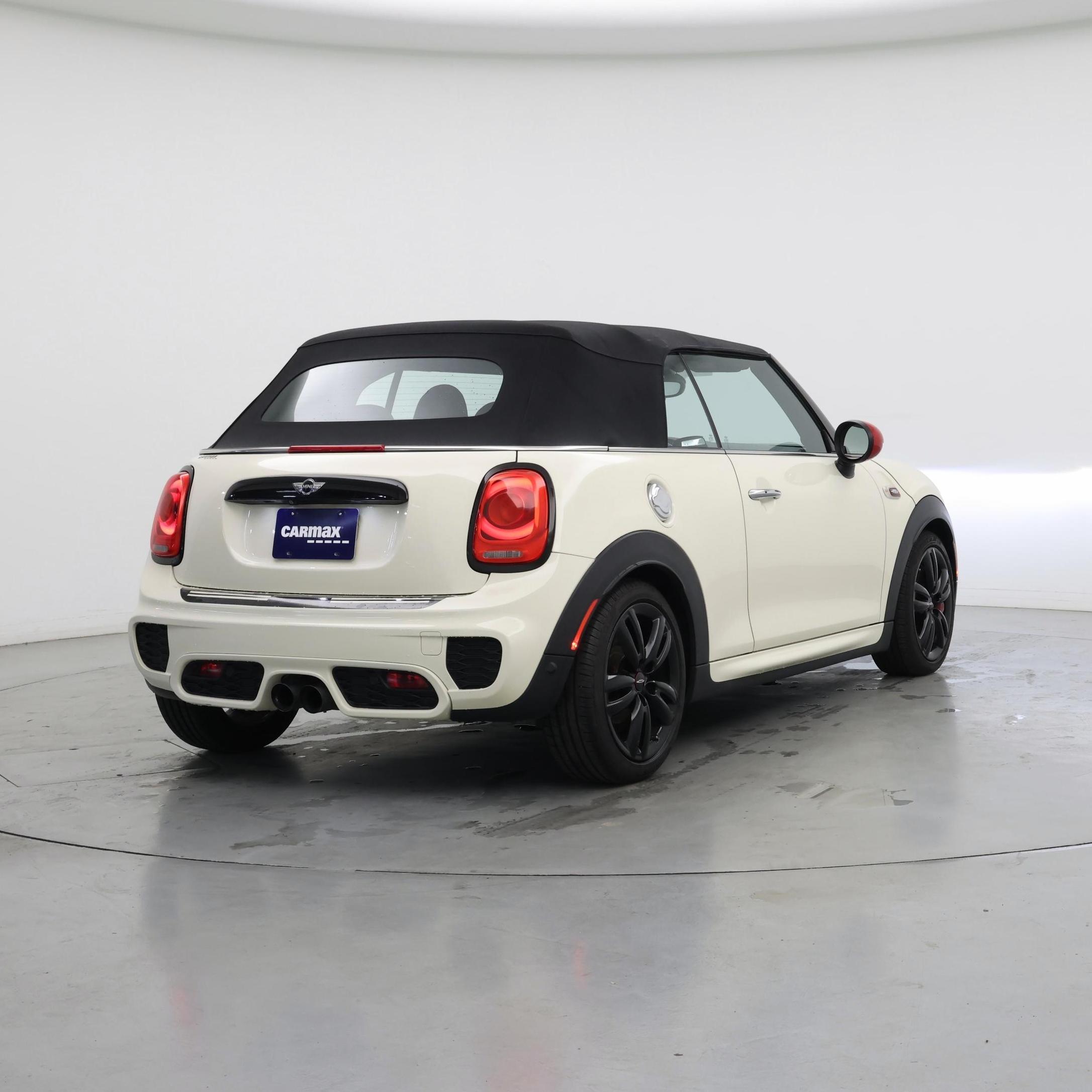 Thumbnail: 2017 MINI Cooper - 8