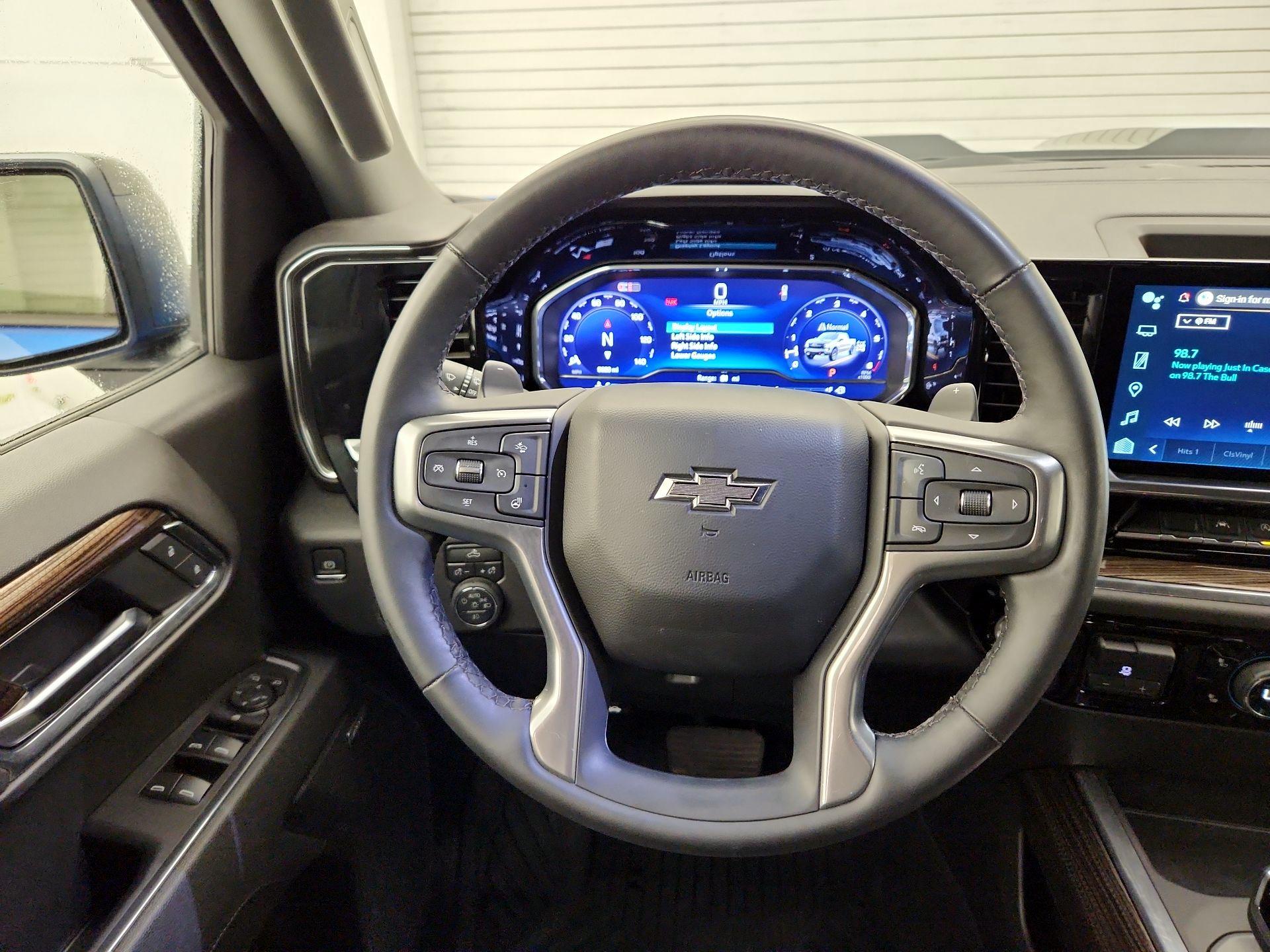Thumbnail: 2025 Chevrolet Silverado 1500 - 10