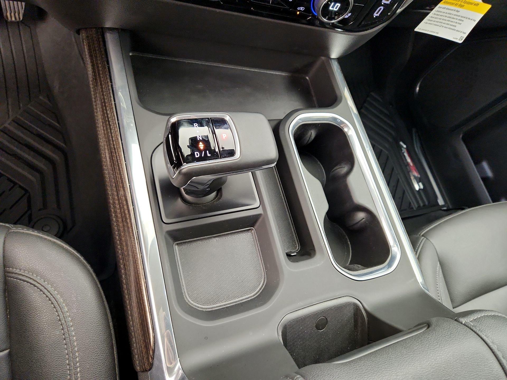 Thumbnail: 2025 Chevrolet Silverado 1500 - 18