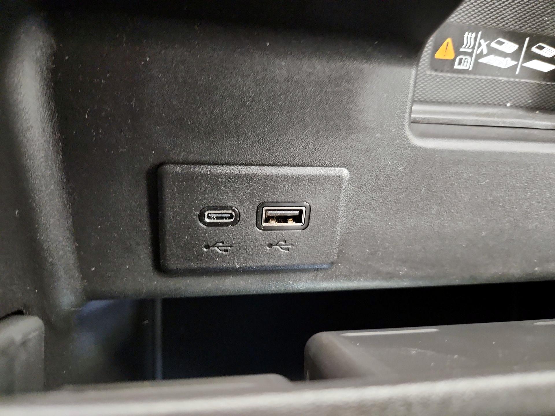 Thumbnail: 2025 Chevrolet Silverado 1500 - 19