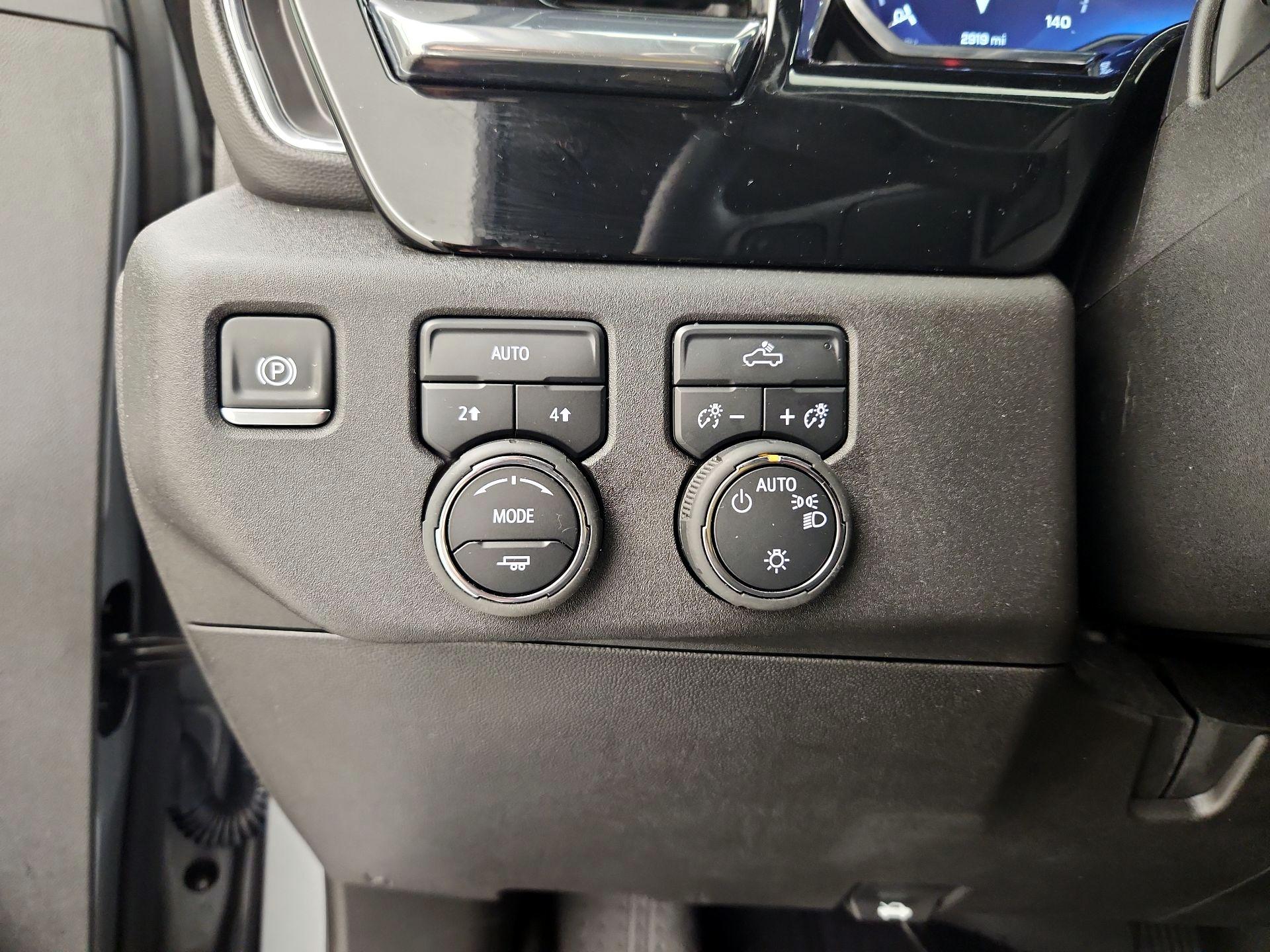 Thumbnail: 2025 Chevrolet Silverado 1500 - 13