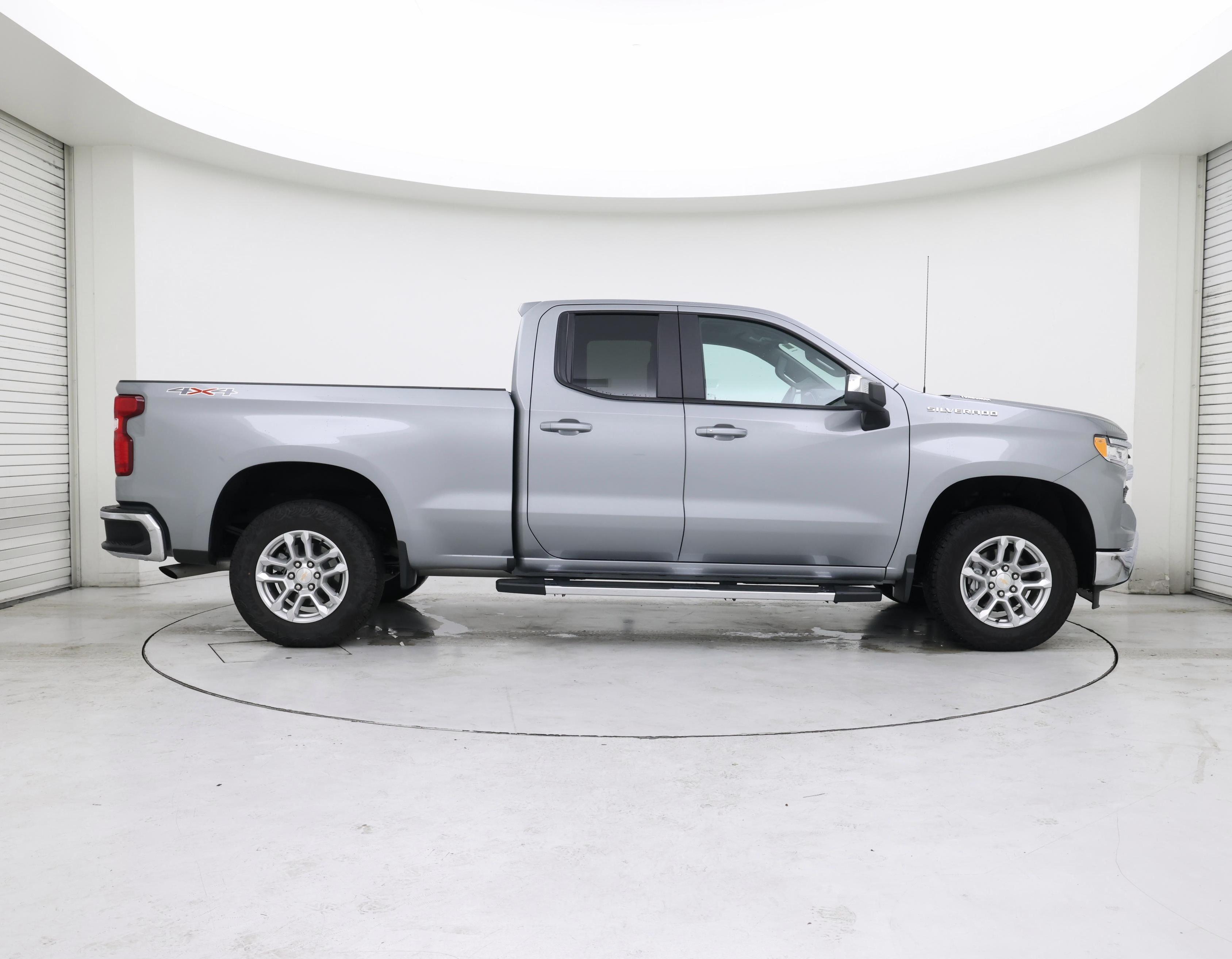 Thumbnail: 2025 Chevrolet Silverado 1500 - 7