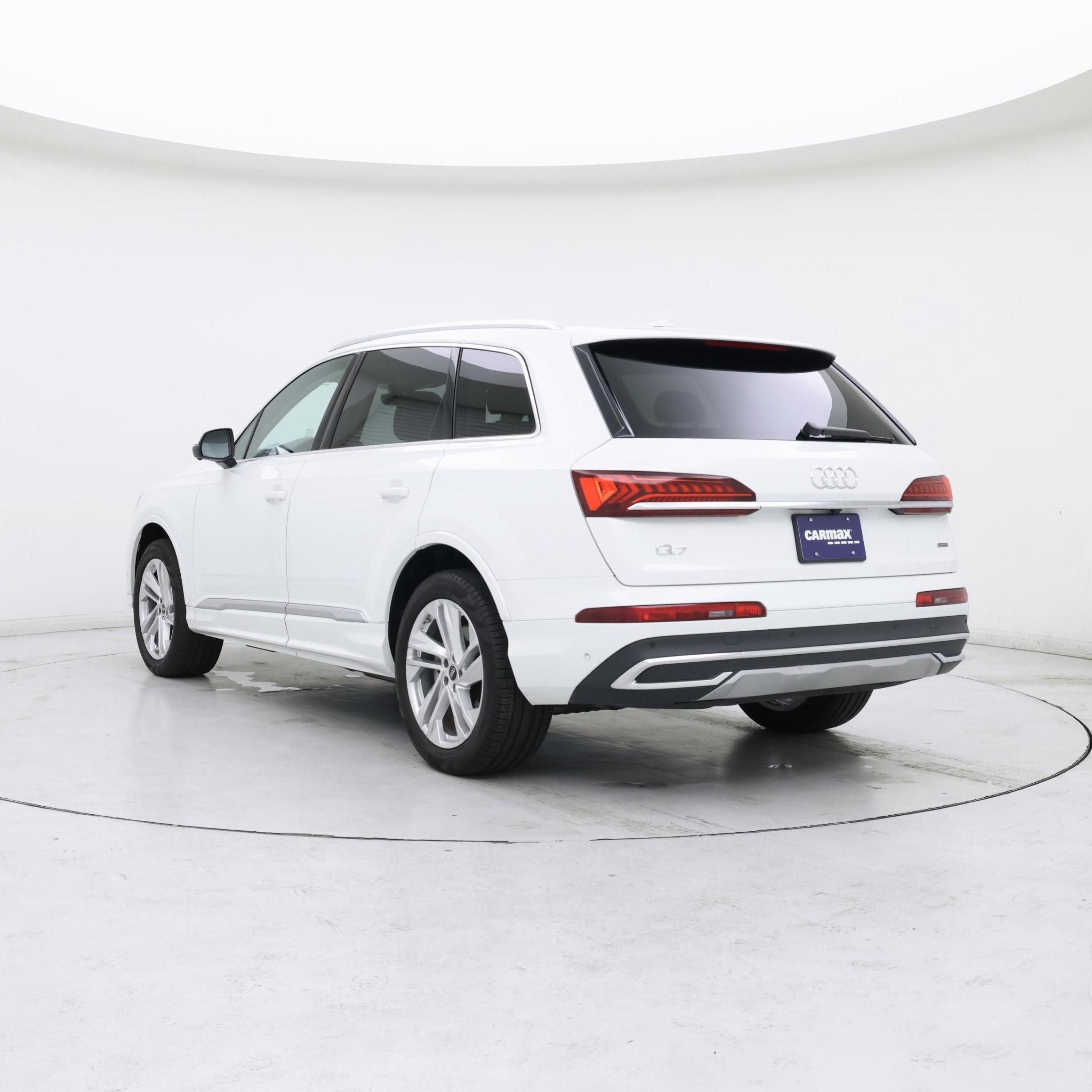 Thumbnail: 2024 Audi Q7 - 2