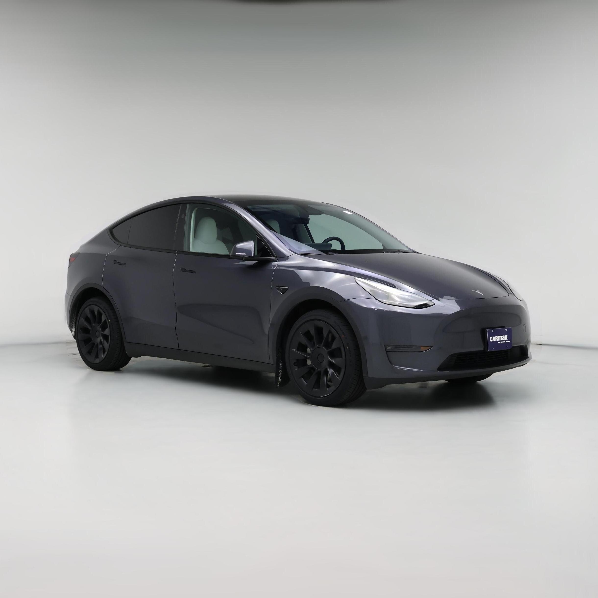Thumbnail: 2023 Tesla Model Y - 1