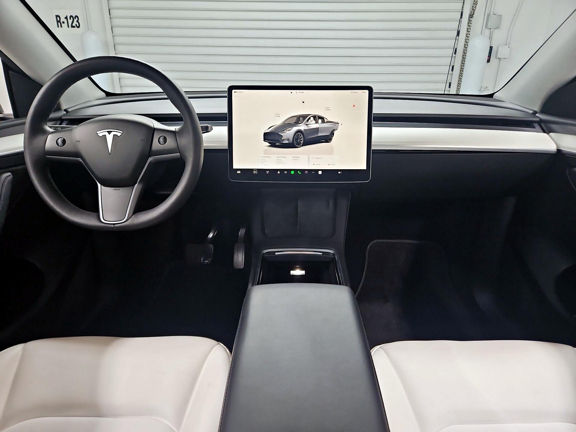 Thumbnail: 2023 Tesla Model Y - 9