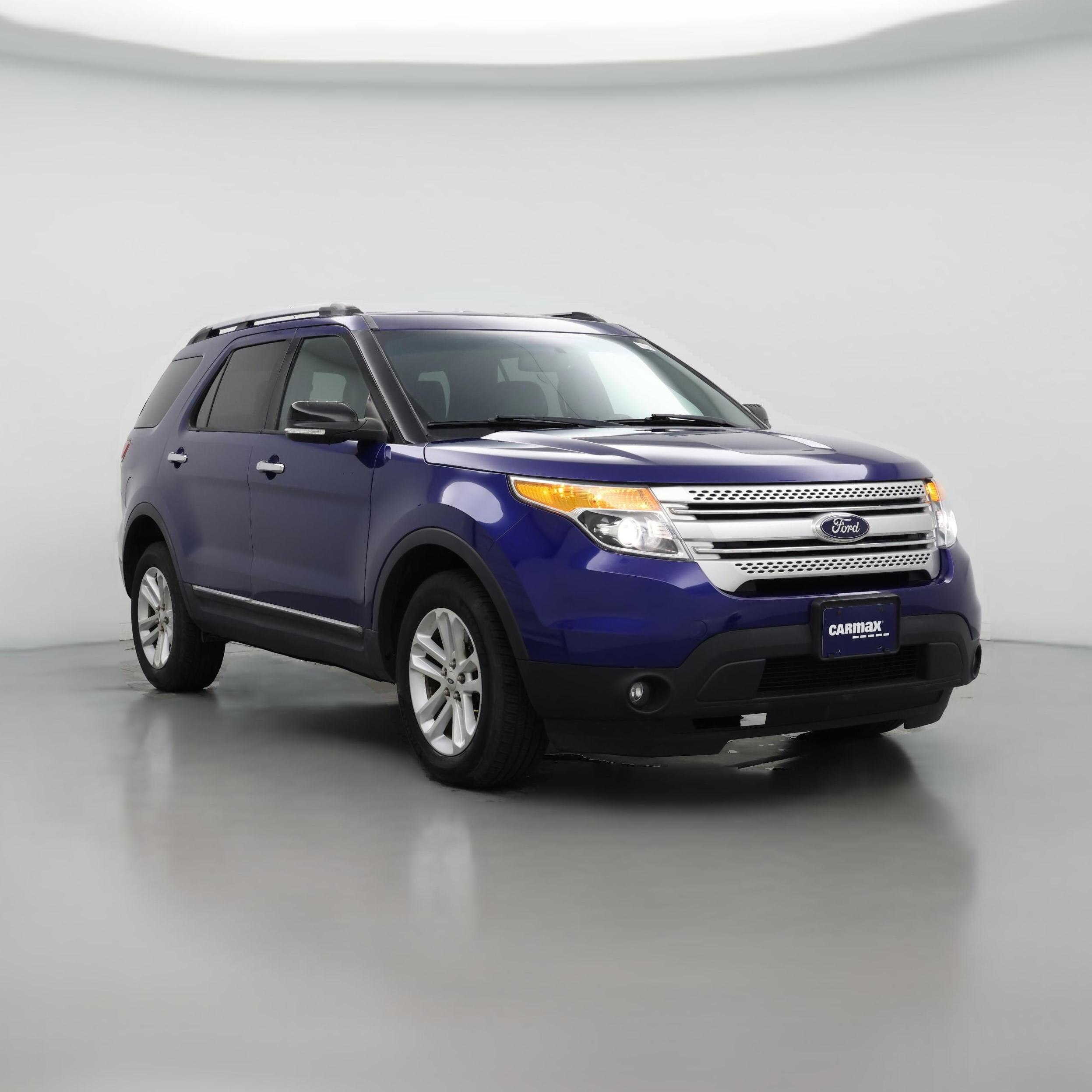 Thumbnail: 2015 Ford Explorer - 1