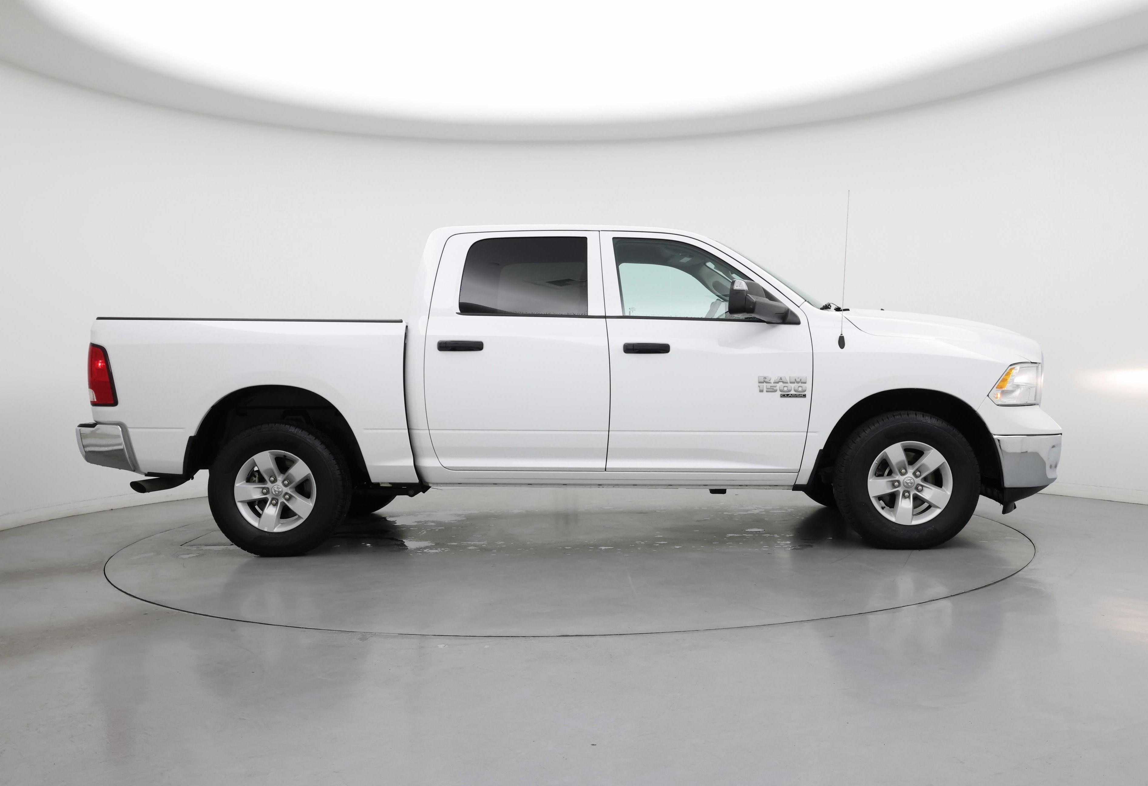 Thumbnail: 2023 RAM 1500 Classic - 7