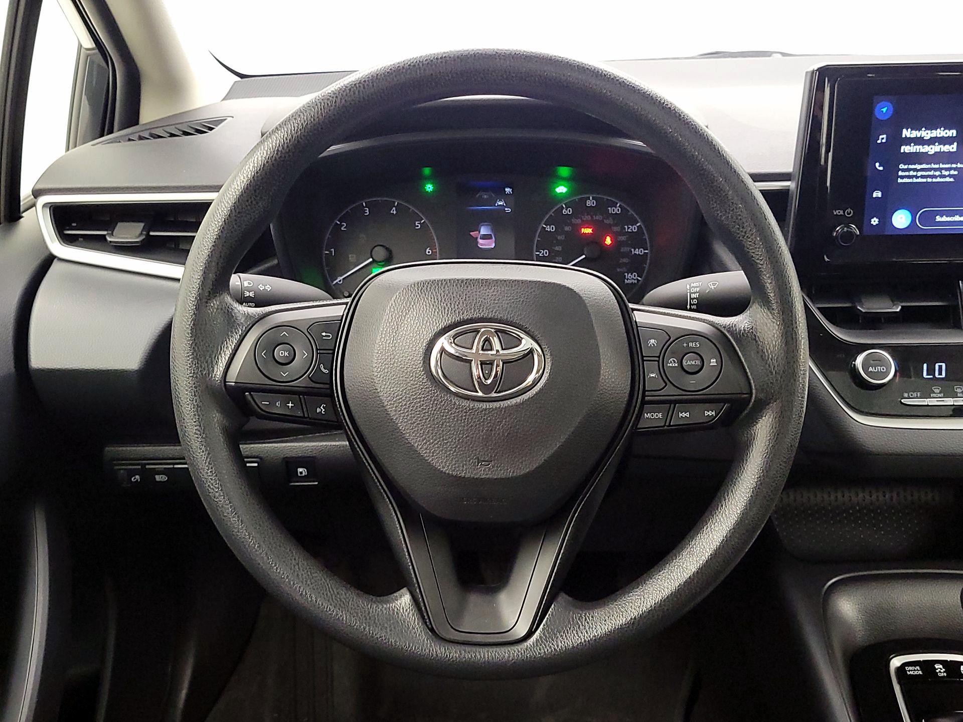 Thumbnail: 2023 Toyota Corolla - 10