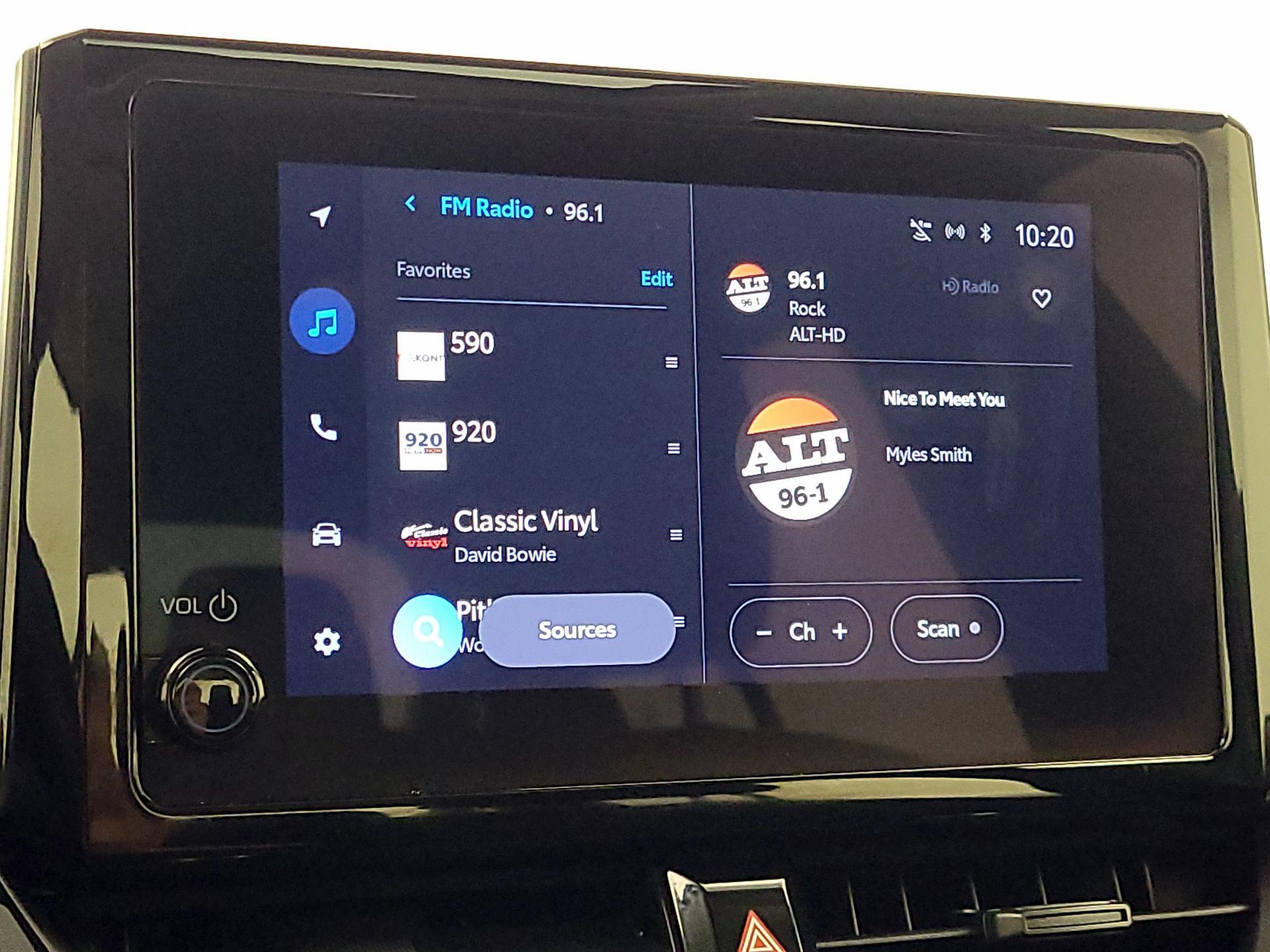 Thumbnail: 2023 Toyota Corolla - 15