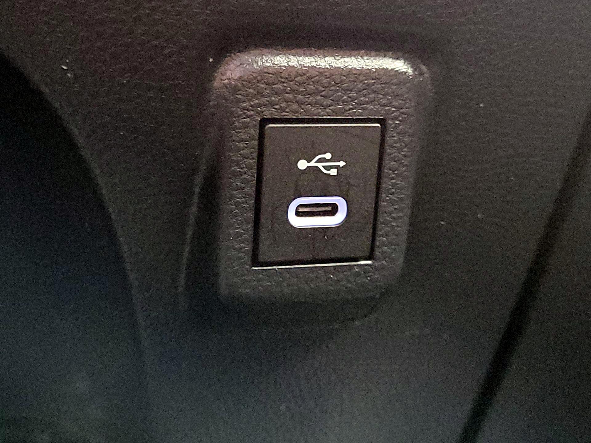 Thumbnail: 2023 Toyota Corolla - 18