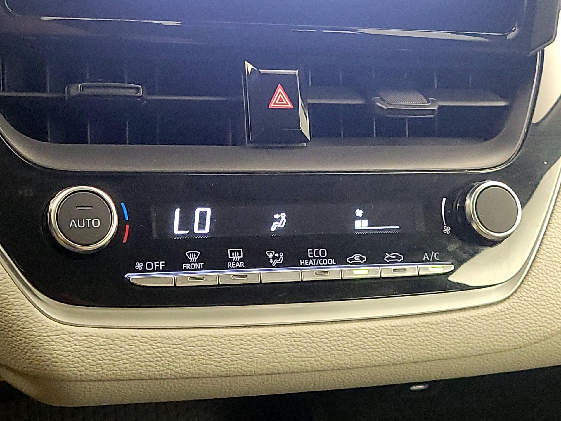 Thumbnail: 2024 Toyota Corolla - 16