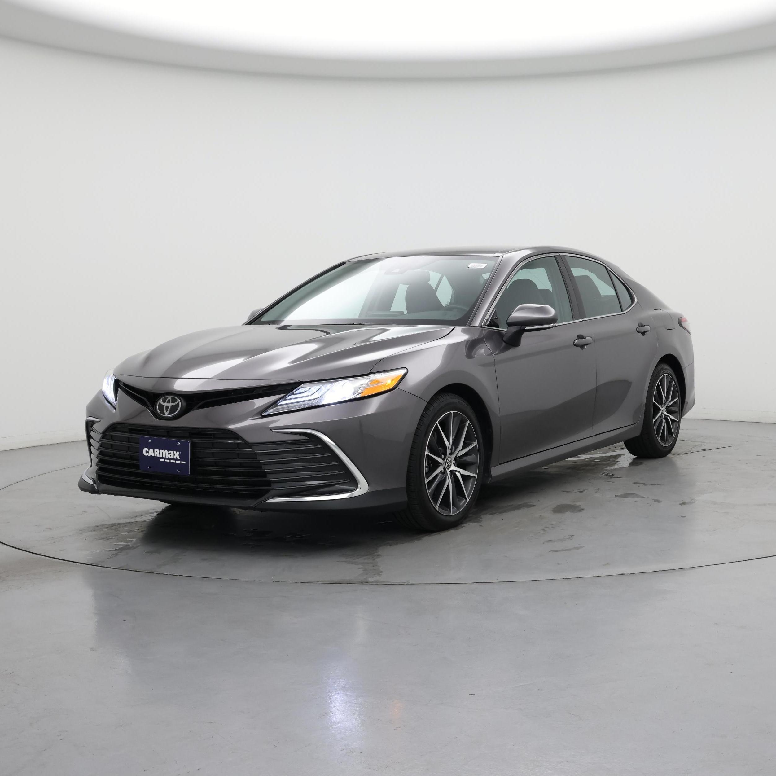 Thumbnail: 2022 Toyota Camry - 4