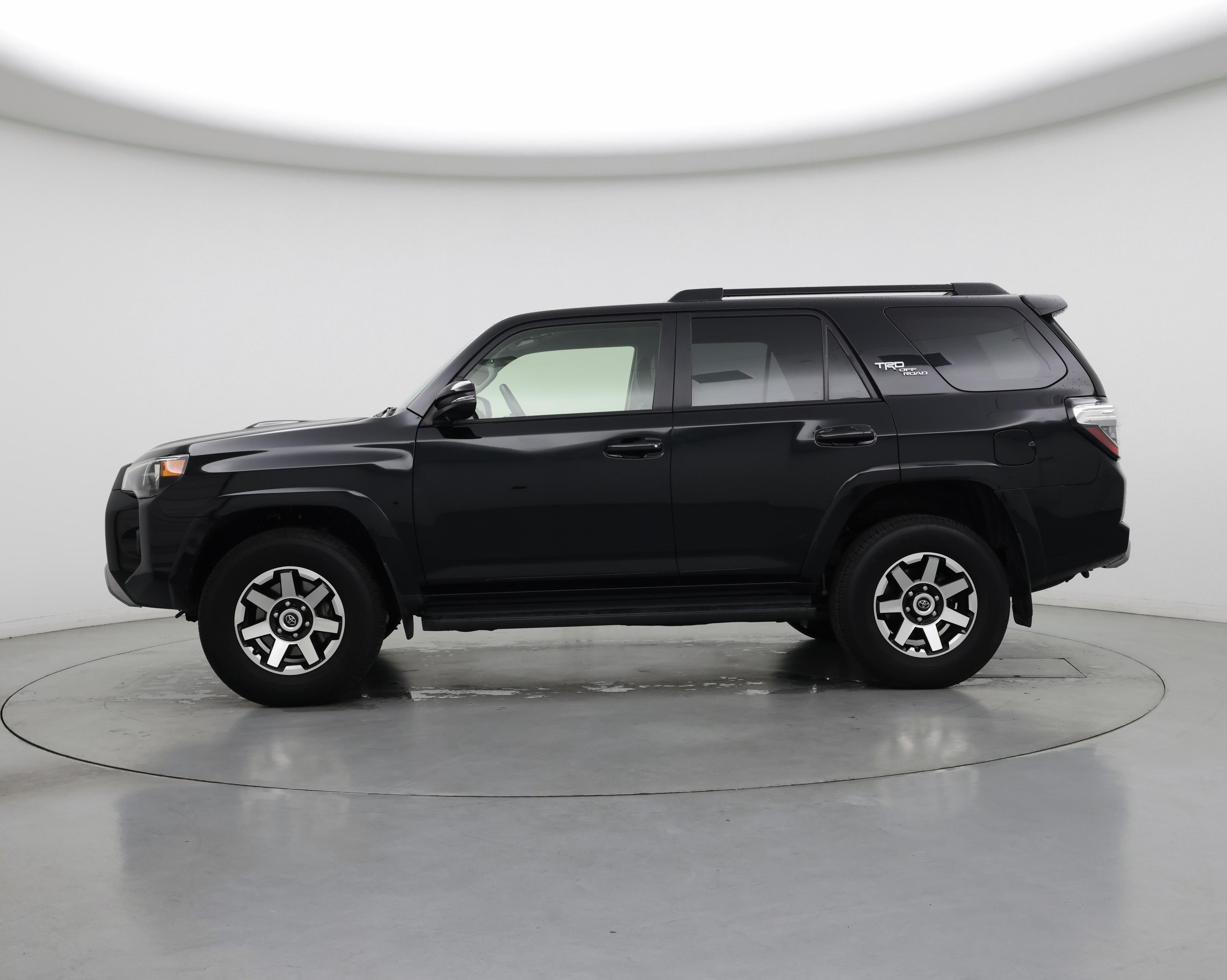 Thumbnail: 2024 Toyota 4Runner - 3