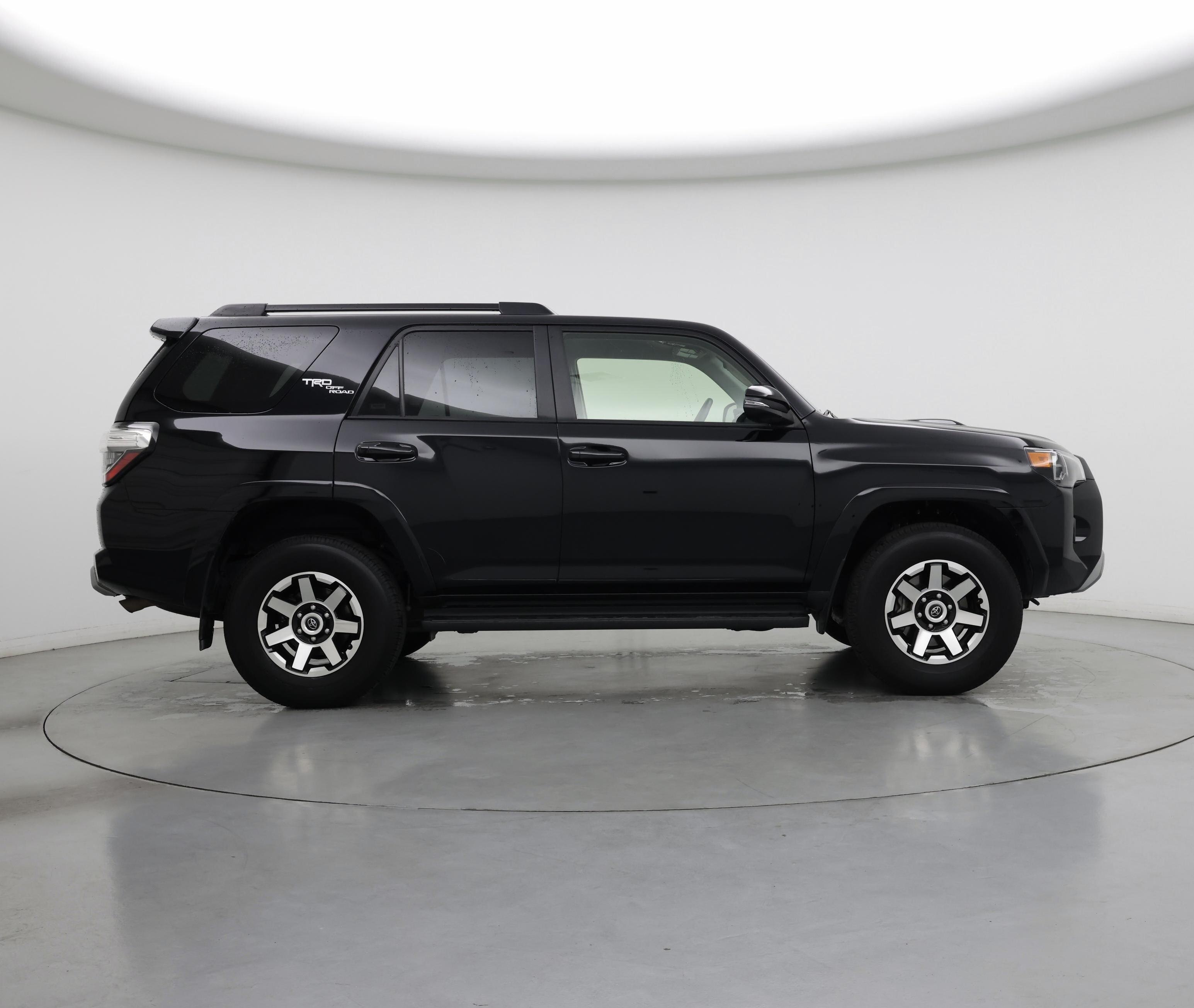 Thumbnail: 2024 Toyota 4Runner - 7