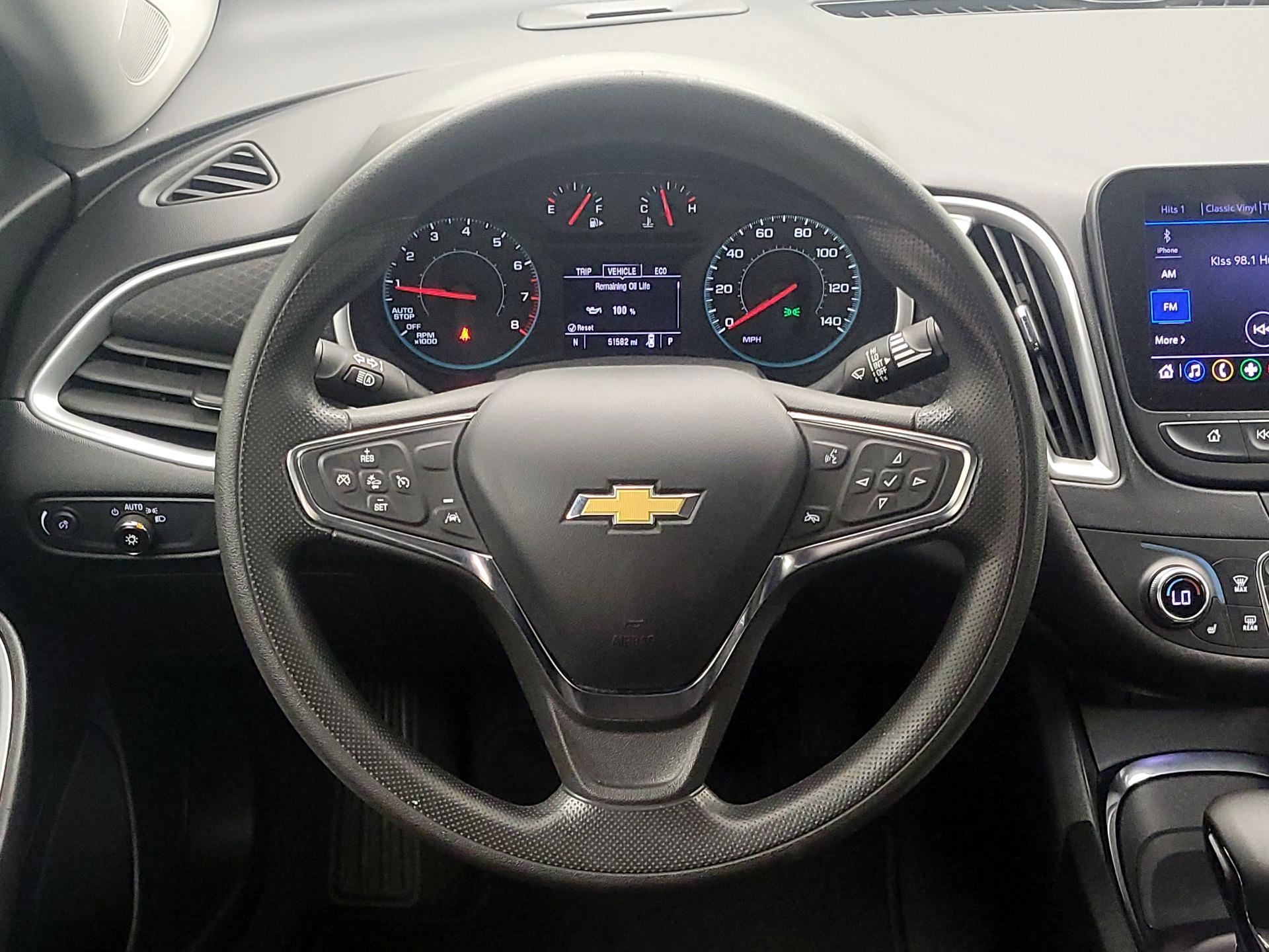 Thumbnail: 2023 Chevrolet Malibu - 10