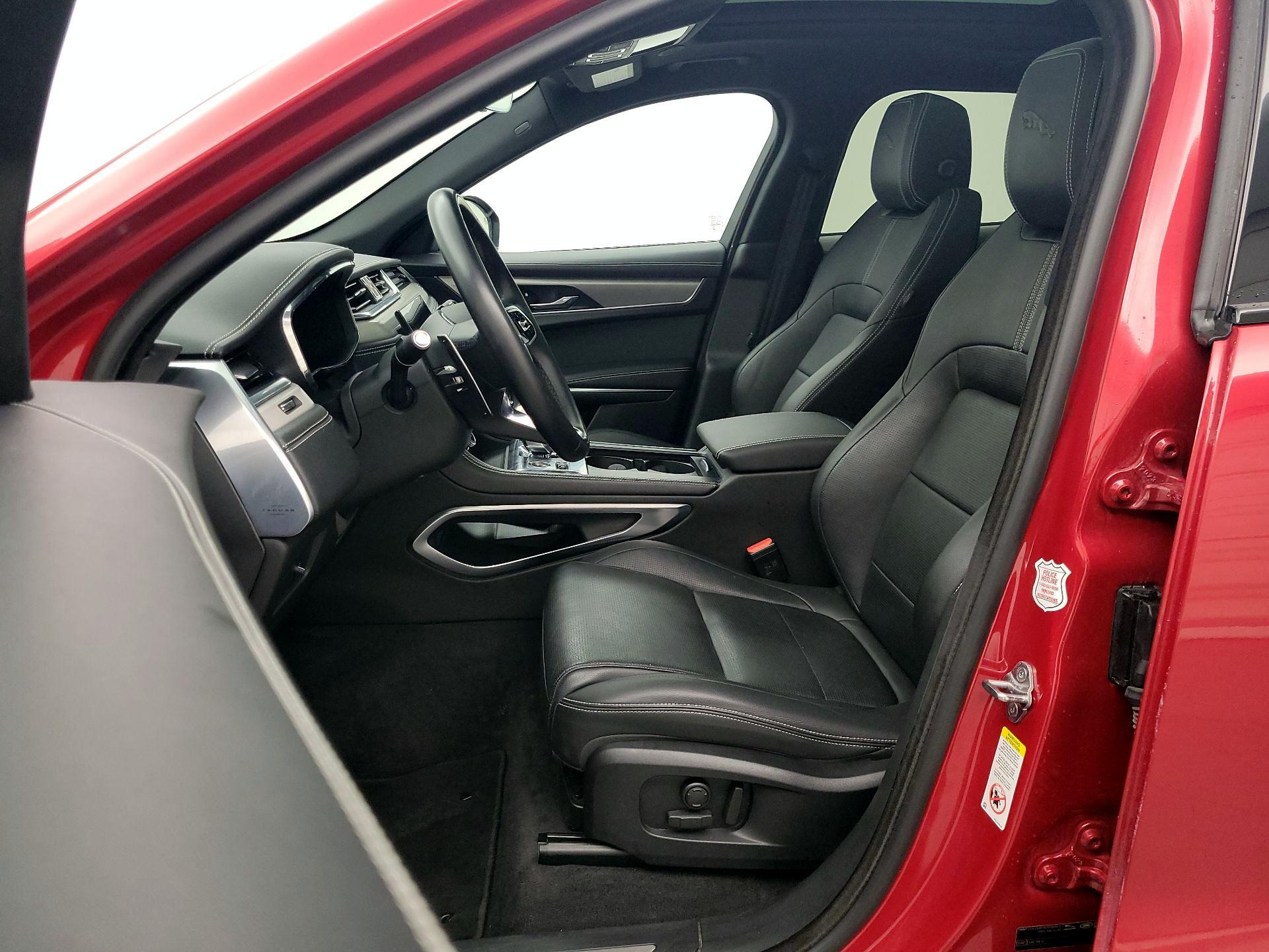 Thumbnail: 2024 Jaguar F-Pace - 11