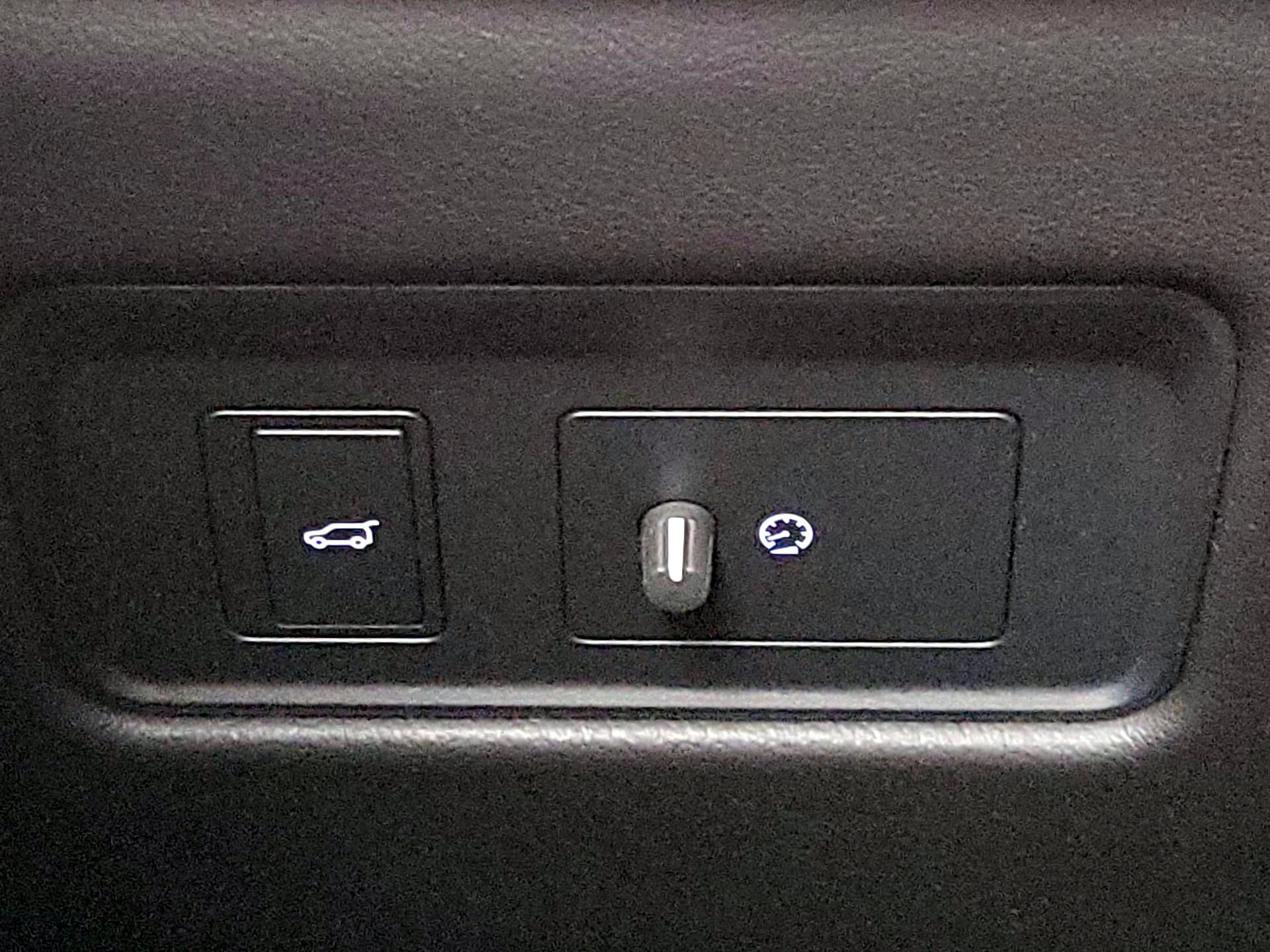 Thumbnail: 2024 Jaguar F-Pace - 13